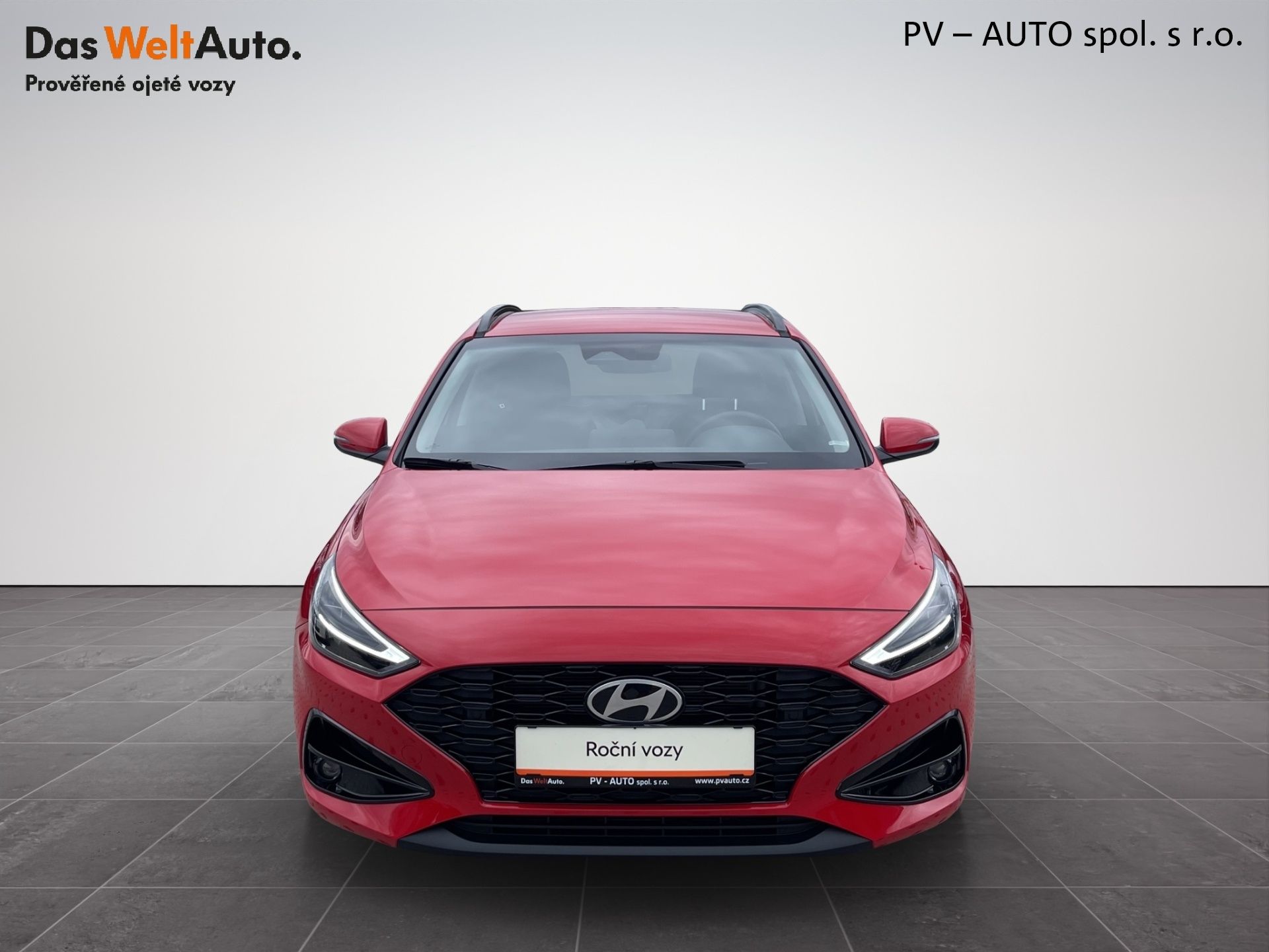 Hyundai i30, 1.5 T-GDI 103 kW MHEV Style DC - fotka 4