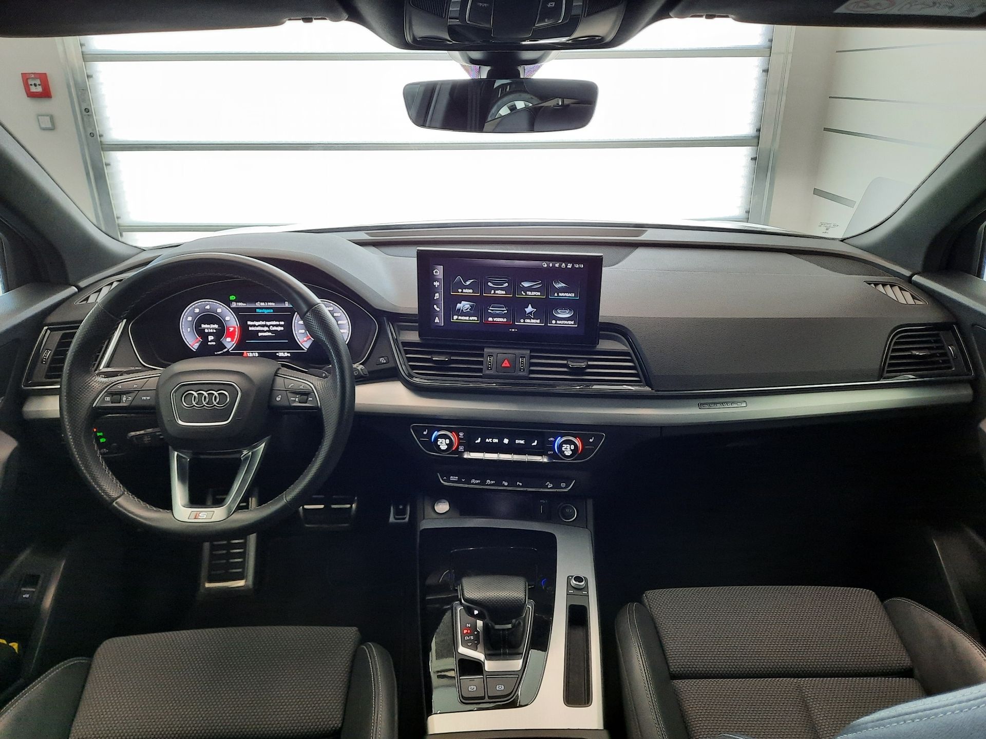 Audi Q5, 45 TFSI quattro (195kW/265k) S - fotka 5