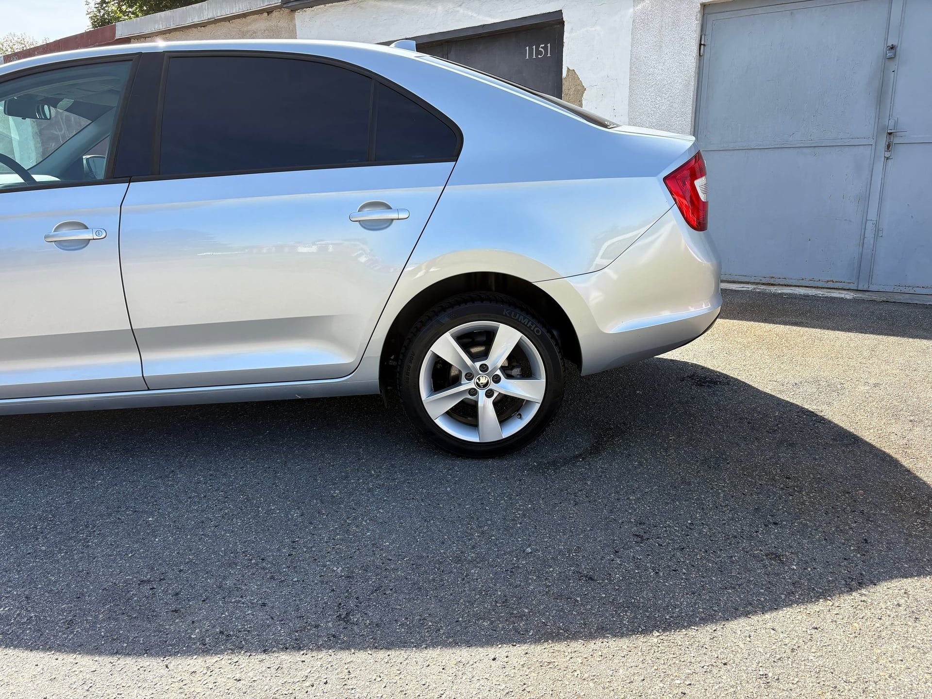 Škoda Rapid, 1.6 TDI/Ambition/ČR/AC - fotka 3