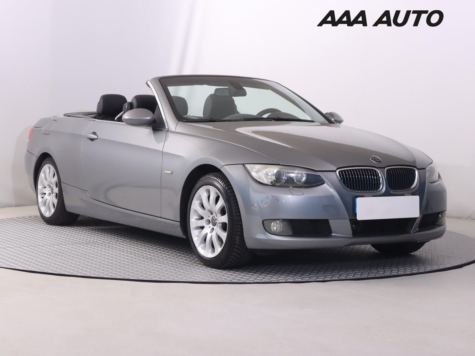 BMW Řada 3, 325 i
