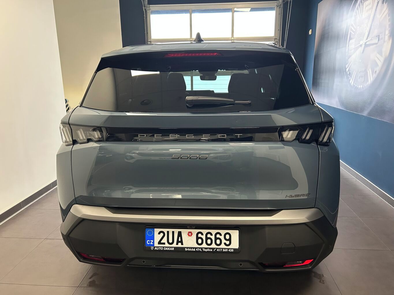 Peugeot 5008, ALLURE Hybrid 145 e-DCS6, 5 mí - fotka 3