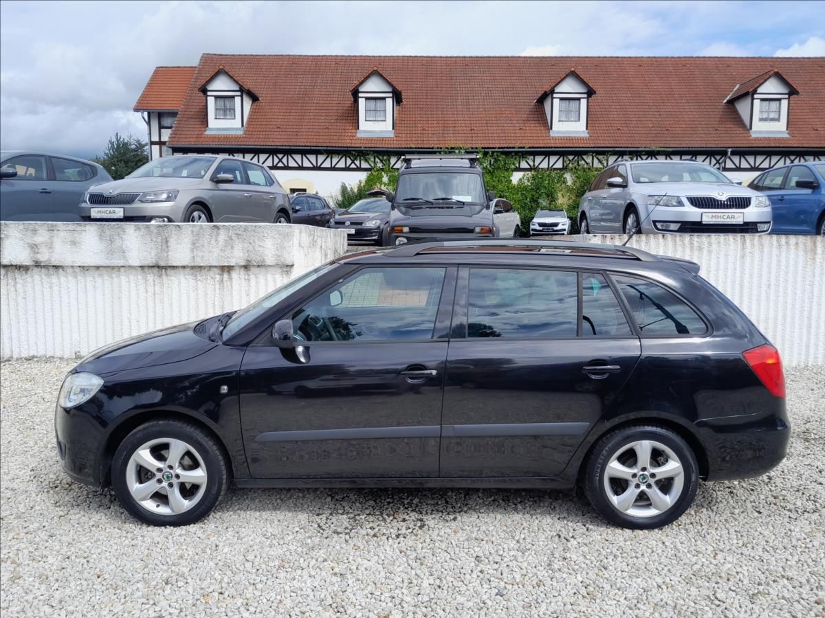 Škoda Fabia, II 1.2 i 51kW KOMBI - fotka 4