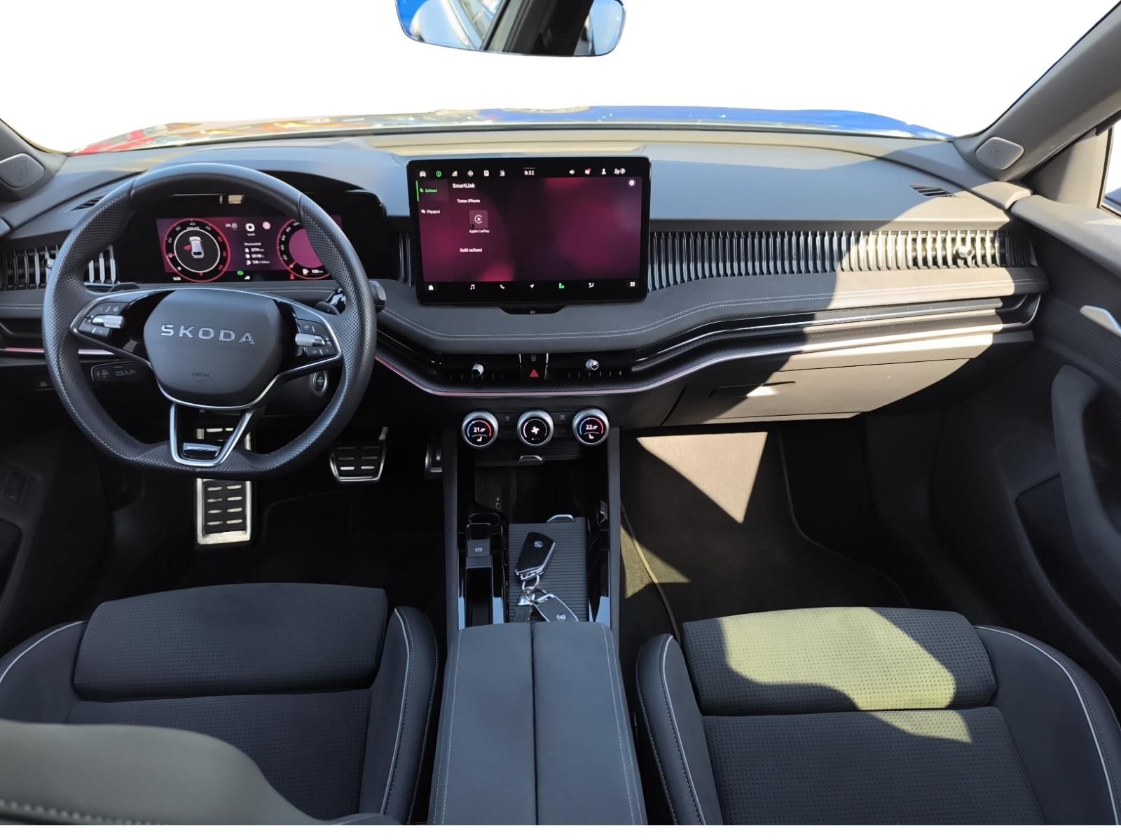 Škoda Superb, 2.0 TDi 4x4 Sportline - fotka 5