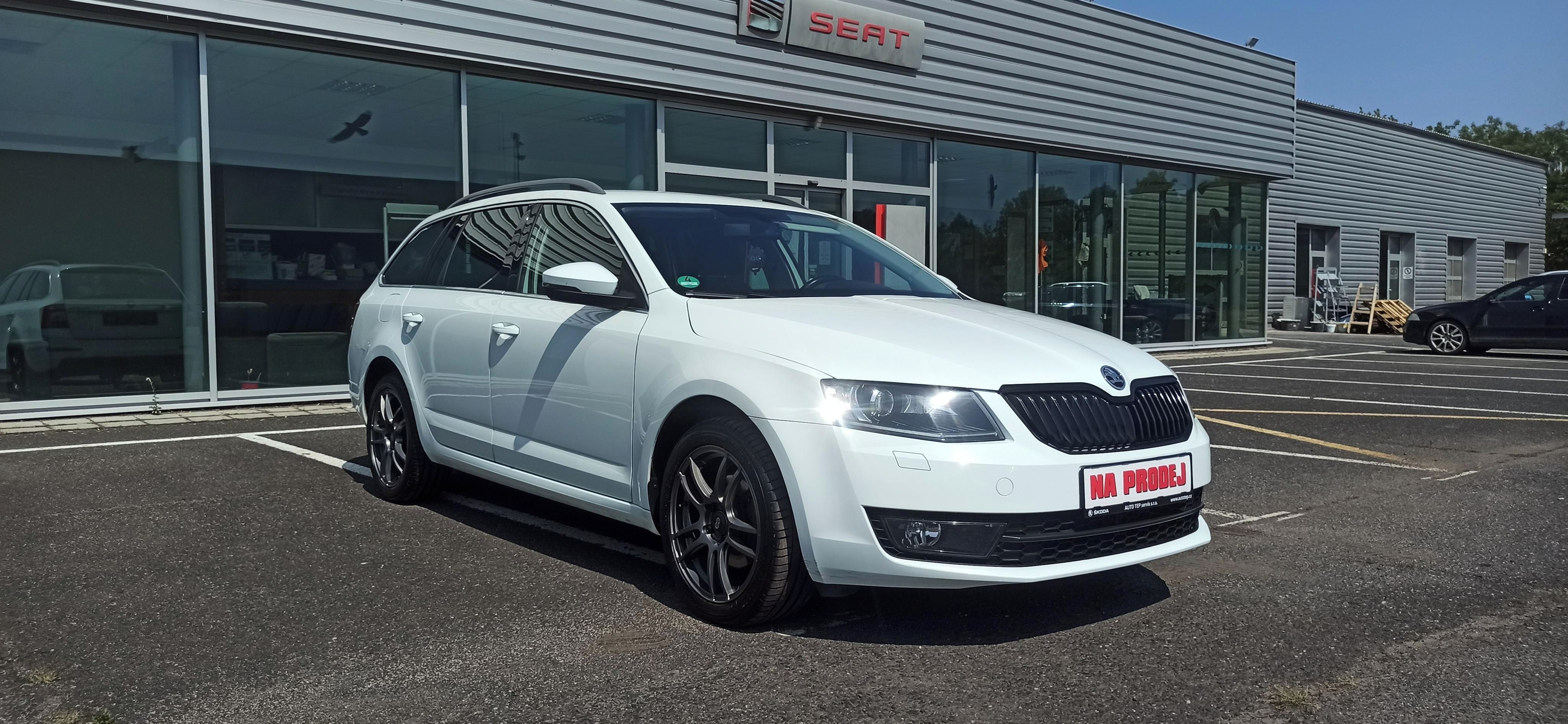 Škoda Octavia, 1.4 TSI 103 kW Elegance - fotka 2