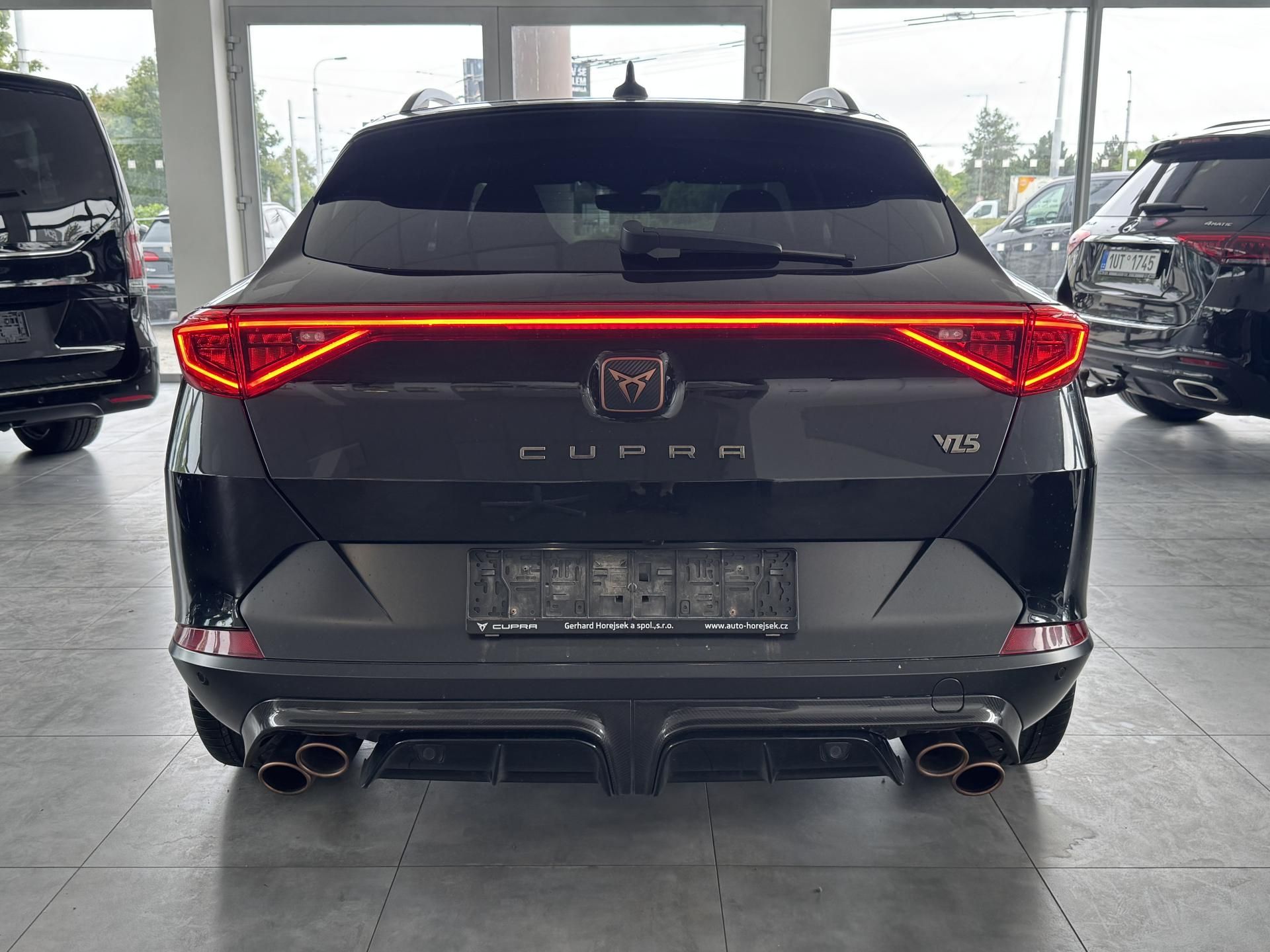 Cupra Formentor, 2,5TSIF VZ5 DSG 4x4 - fotka 6