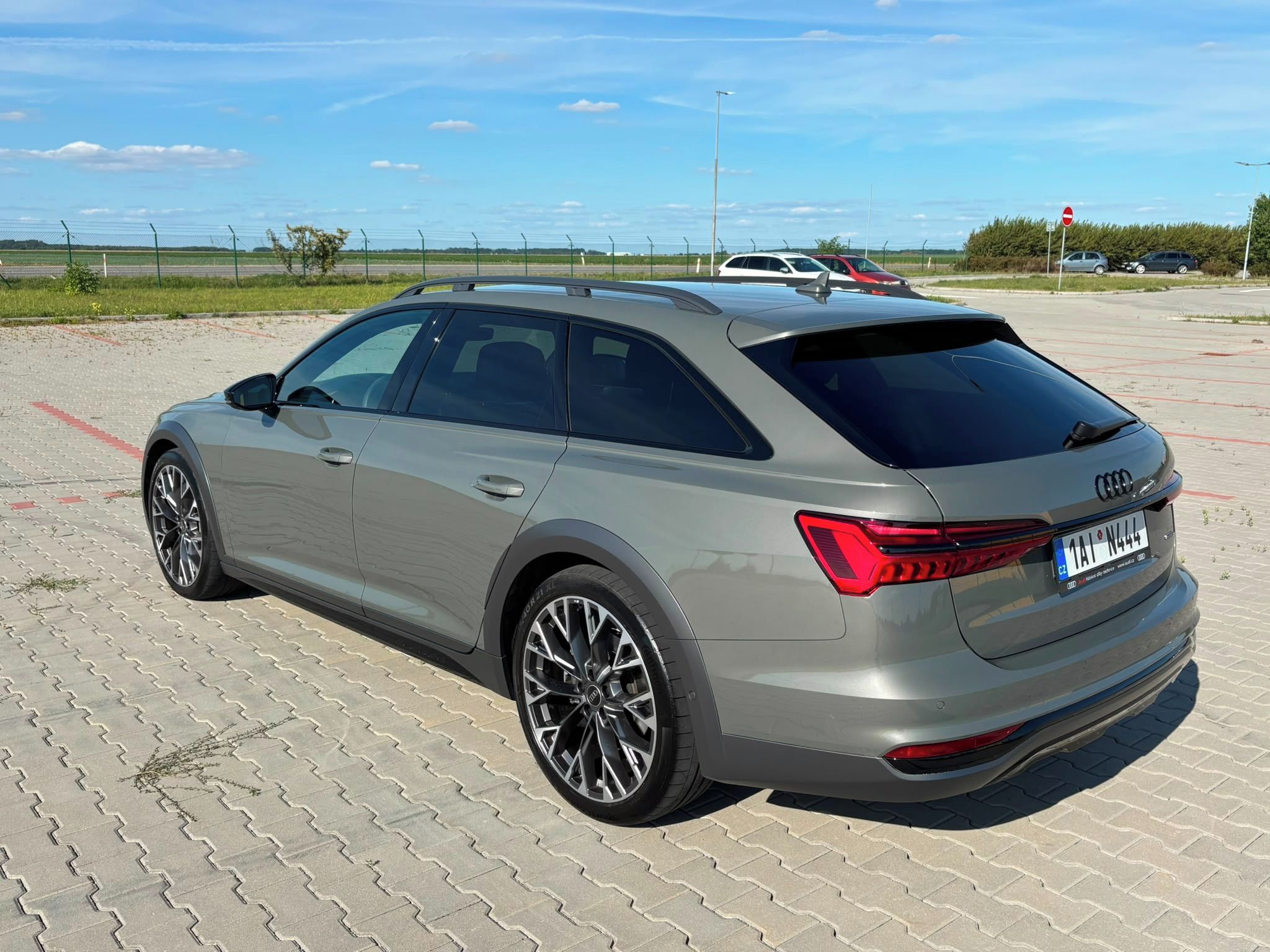 Audi A6 allroad, 55TDI ČR-1.maj.záruka - fotka 6