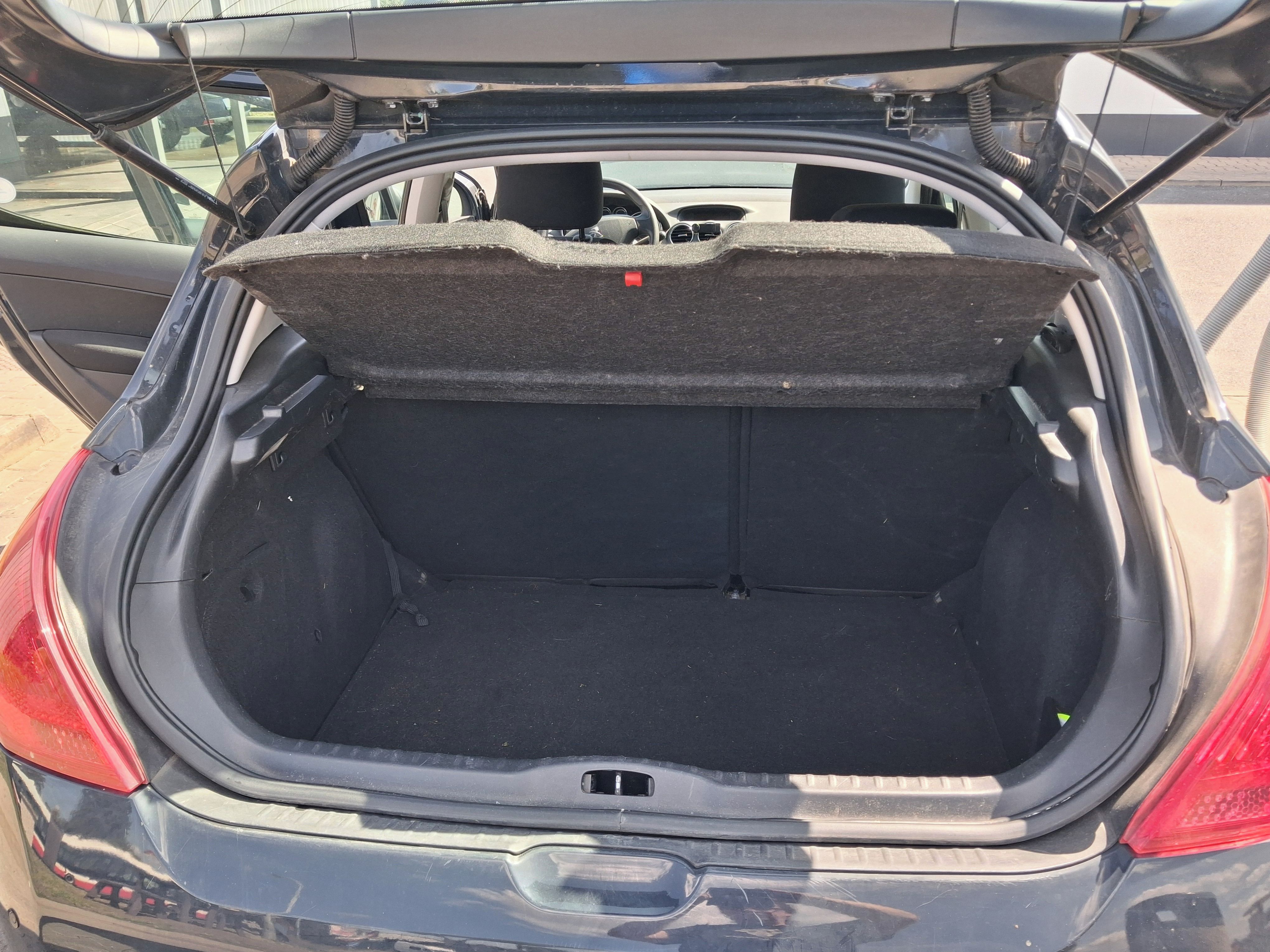 Peugeot 308, 1,4, klima, tempomat, ČR - fotka 5