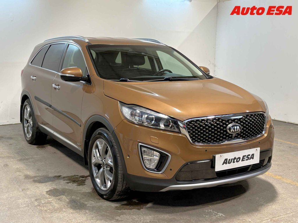 Kia Sorento, 2.2 4x4,ČR,AT,navi,bixen