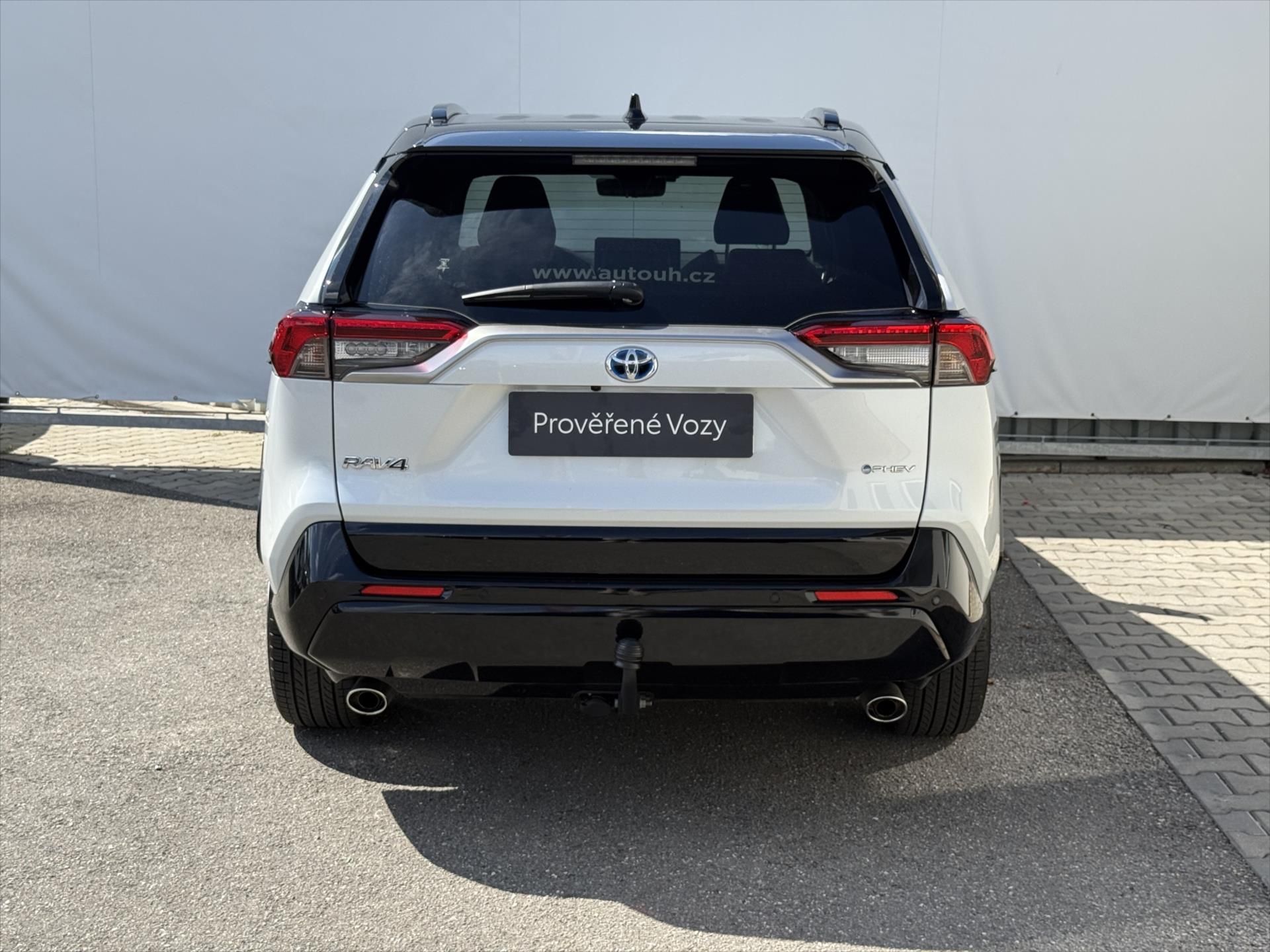 Toyota Rav4, 2,5 Executive, 4x4, PHEV - fotka 5