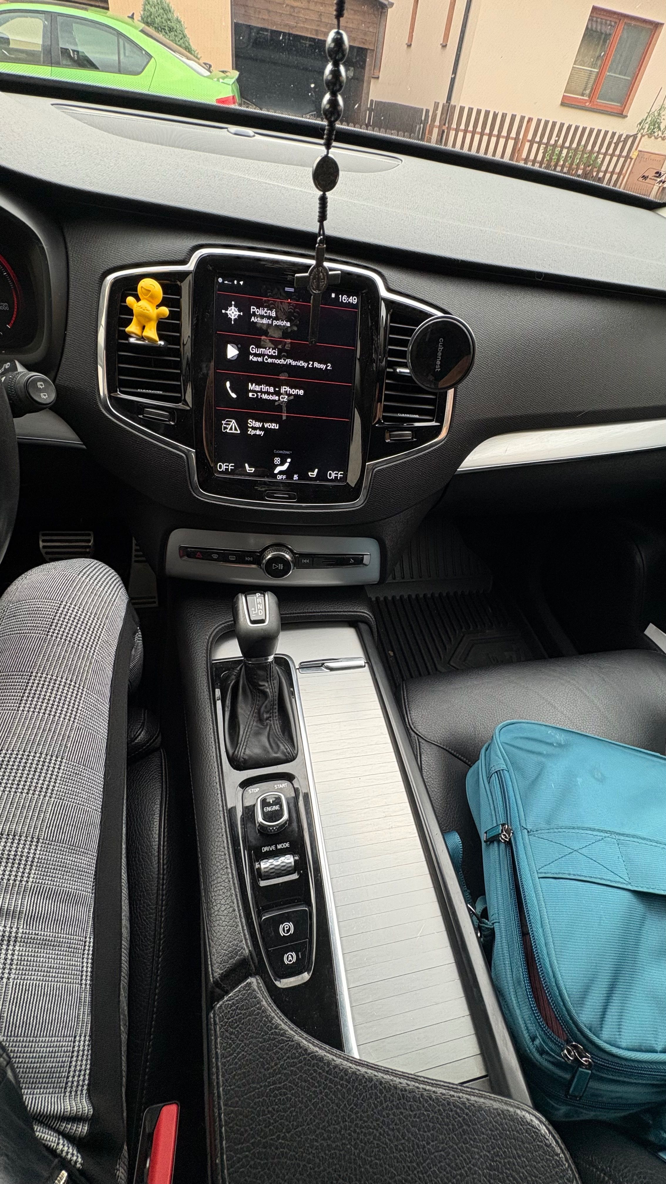 Volvo XC90 - fotka 4