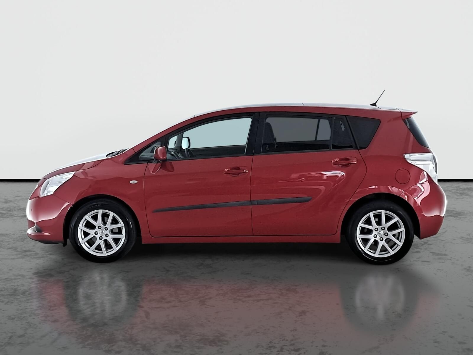 Toyota Verso, 1.8 Valvematic, Automat, ČR - fotka 3