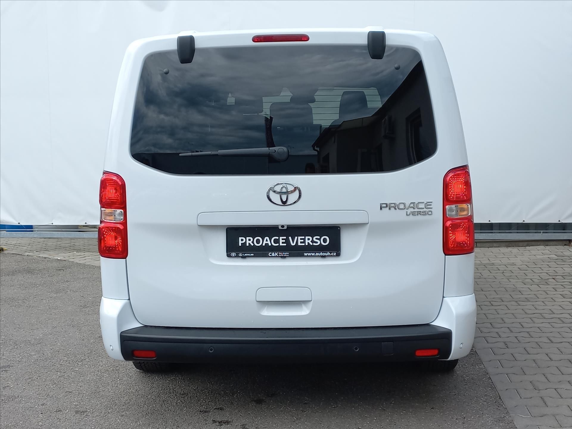 Toyota Proace Verso, 2,0 Diesel 8 st. A/T 177k L2 - fotka 6