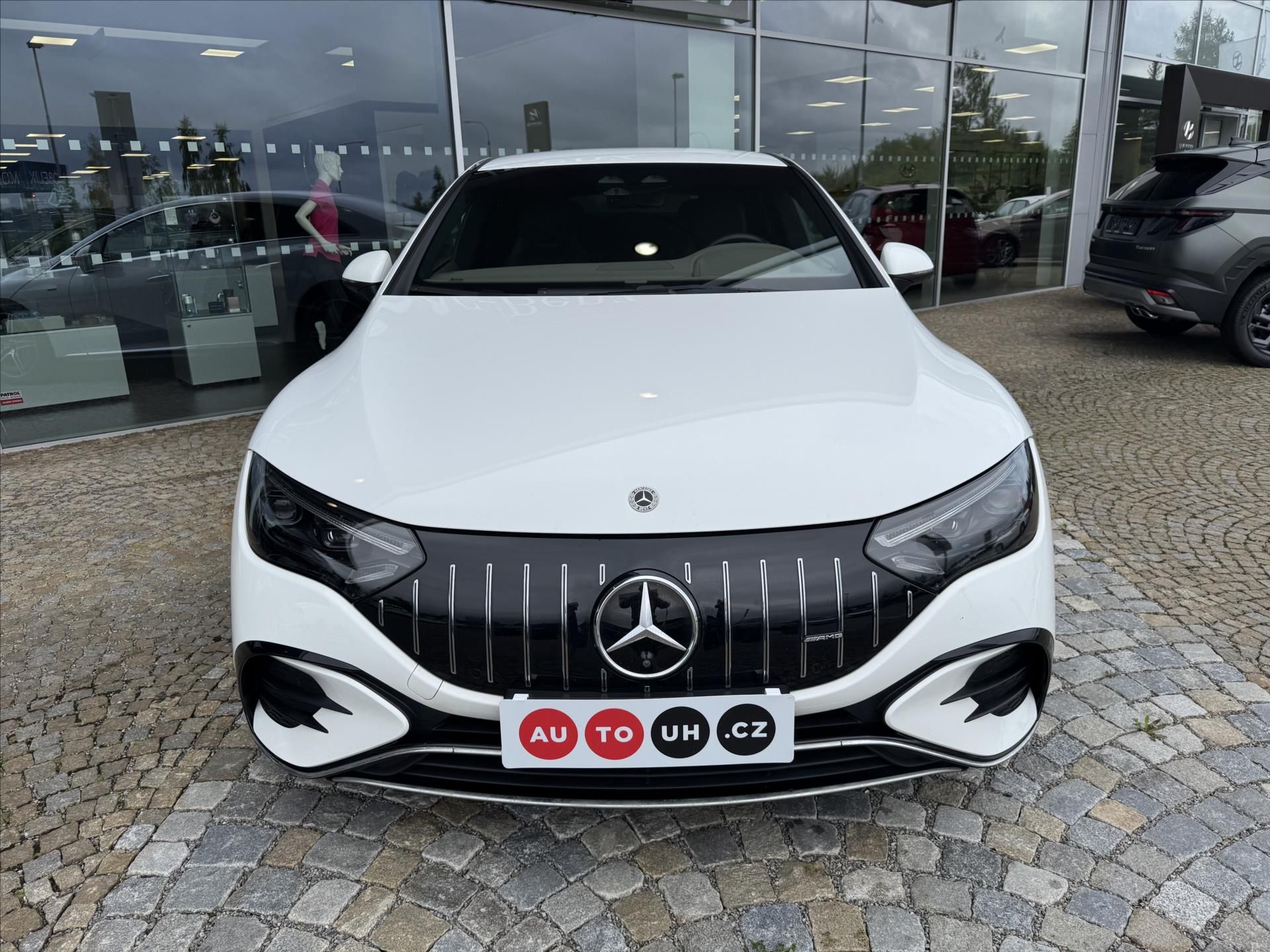 Mercedes-Benz EQE, EQE 53 AMG 4M - fotka 2