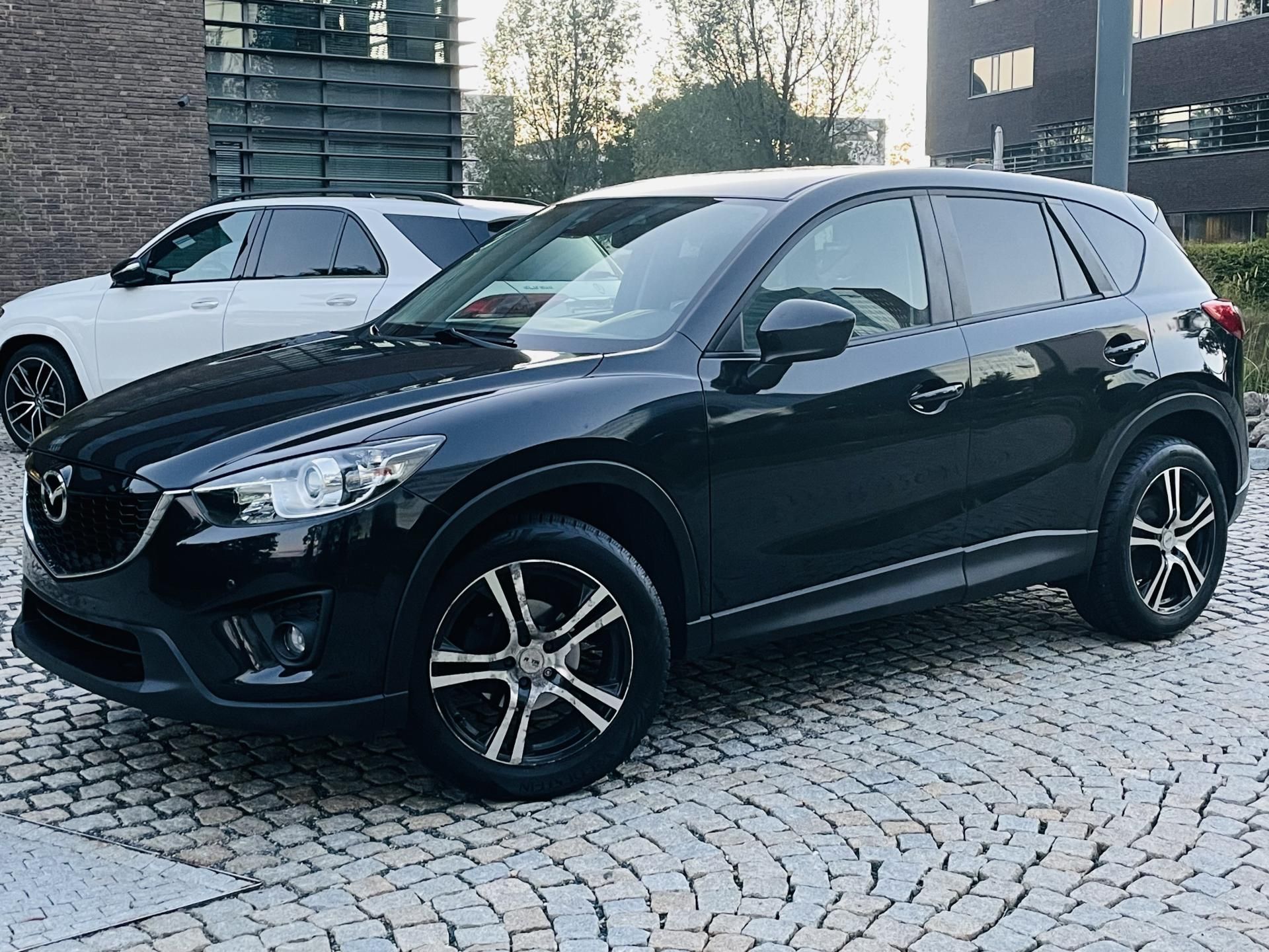 Mazda CX-5, 2.0i MAN 4x4 1MAJITEL SERVISKA - fotka 3