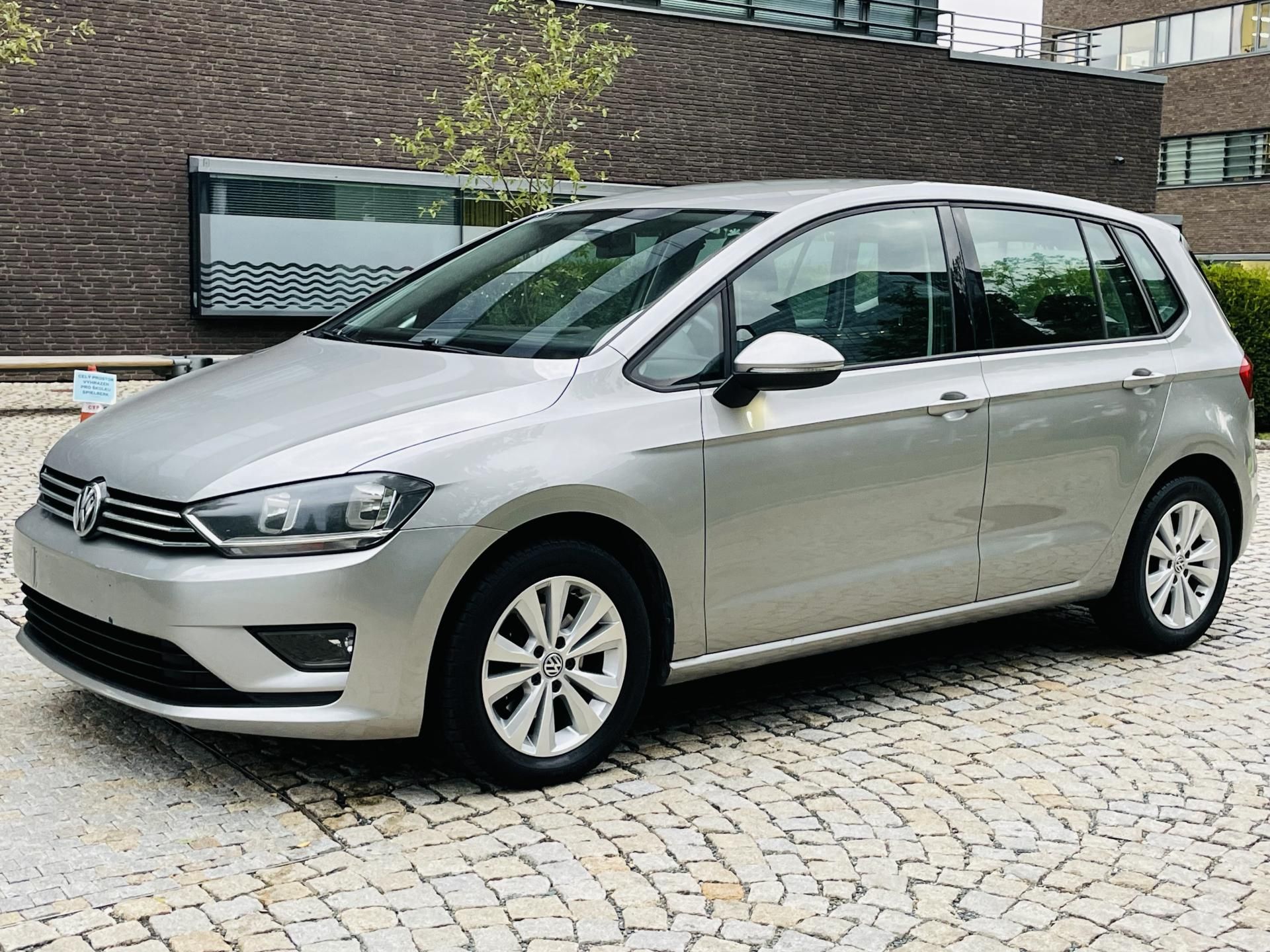 Volkswagen Golf Sportsvan, 1.6TDI MANUÁL SENZORY TEMPOMAT - fotka 5