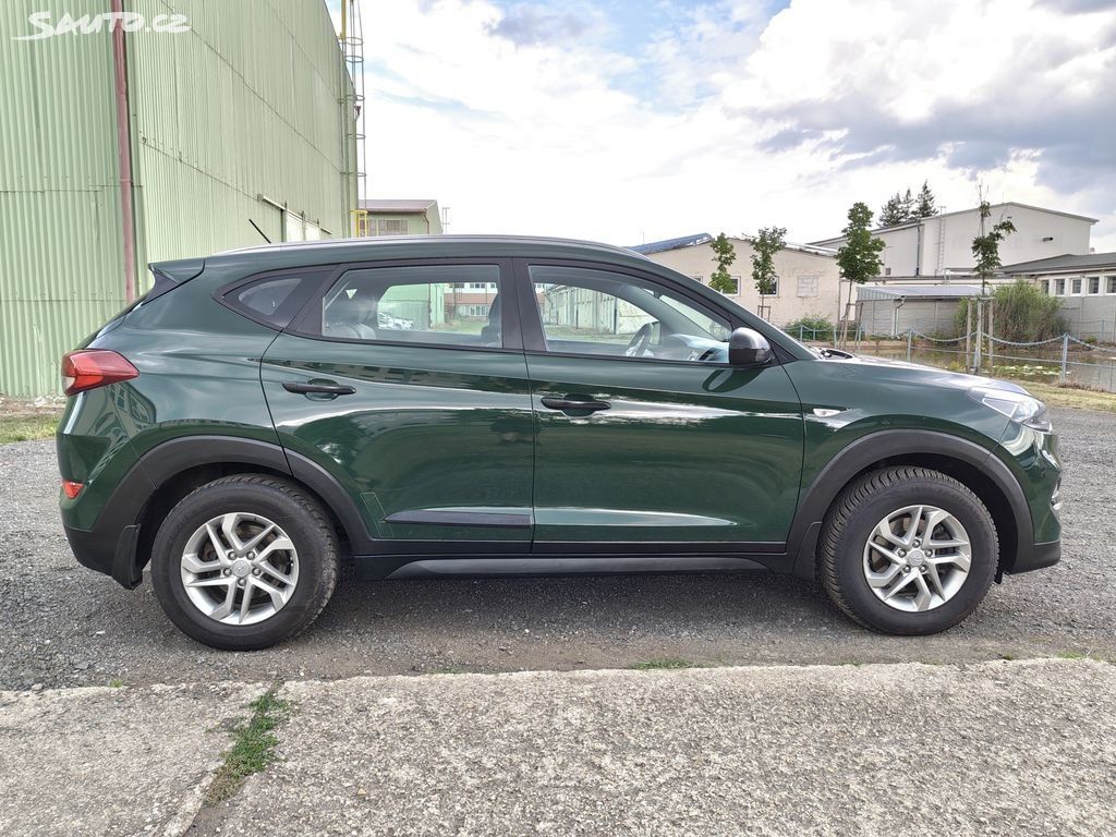 Hyundai Tucson, 2,0CRD,1.maj,nové v ČR,DPH,4X4 - fotka 4