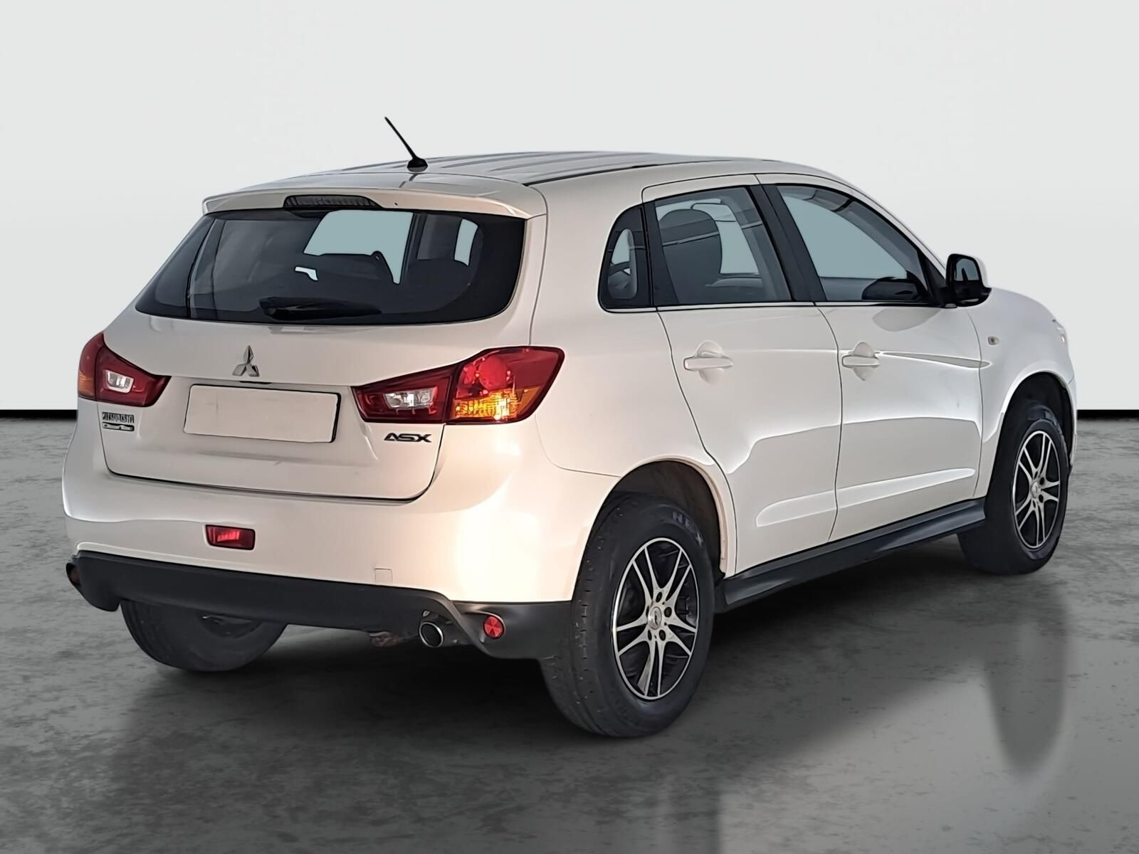 Mitsubishi ASX, 1.6 MIVEC, Invite, ČR,1.maj - fotka 5