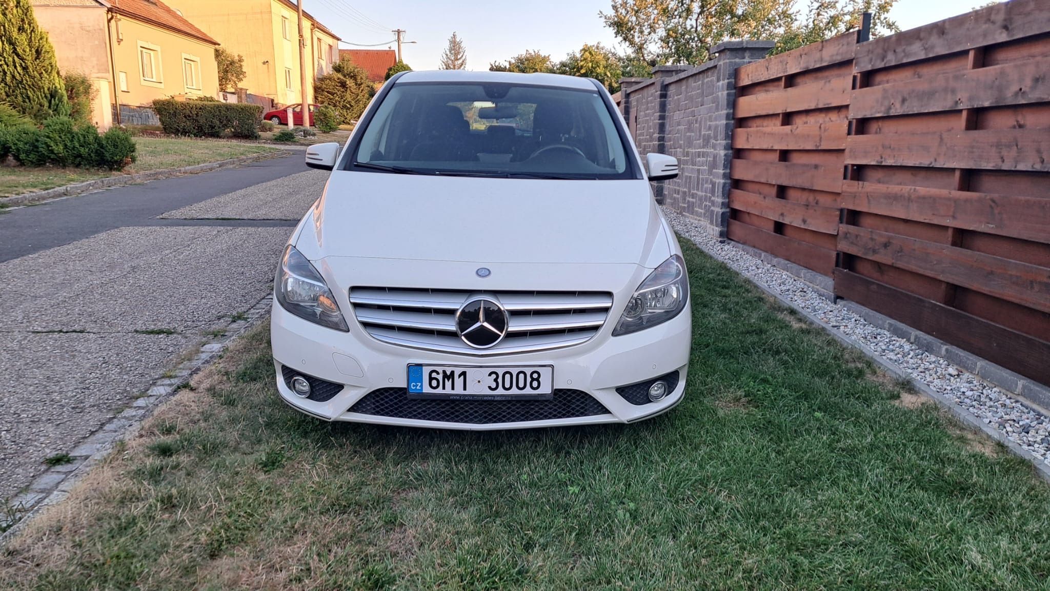 Mercedes-Benz Třídy B, B180 CDI Ve výborném stavu - fotka 2