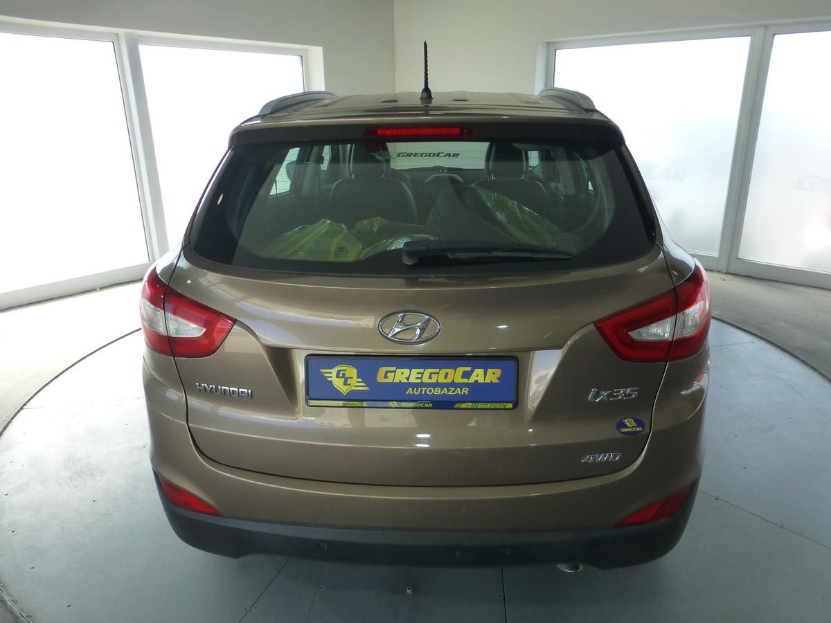 Hyundai ix35, 2,0i-122KW!!!*4X4*VYHŘ.SED**ČR - fotka 6