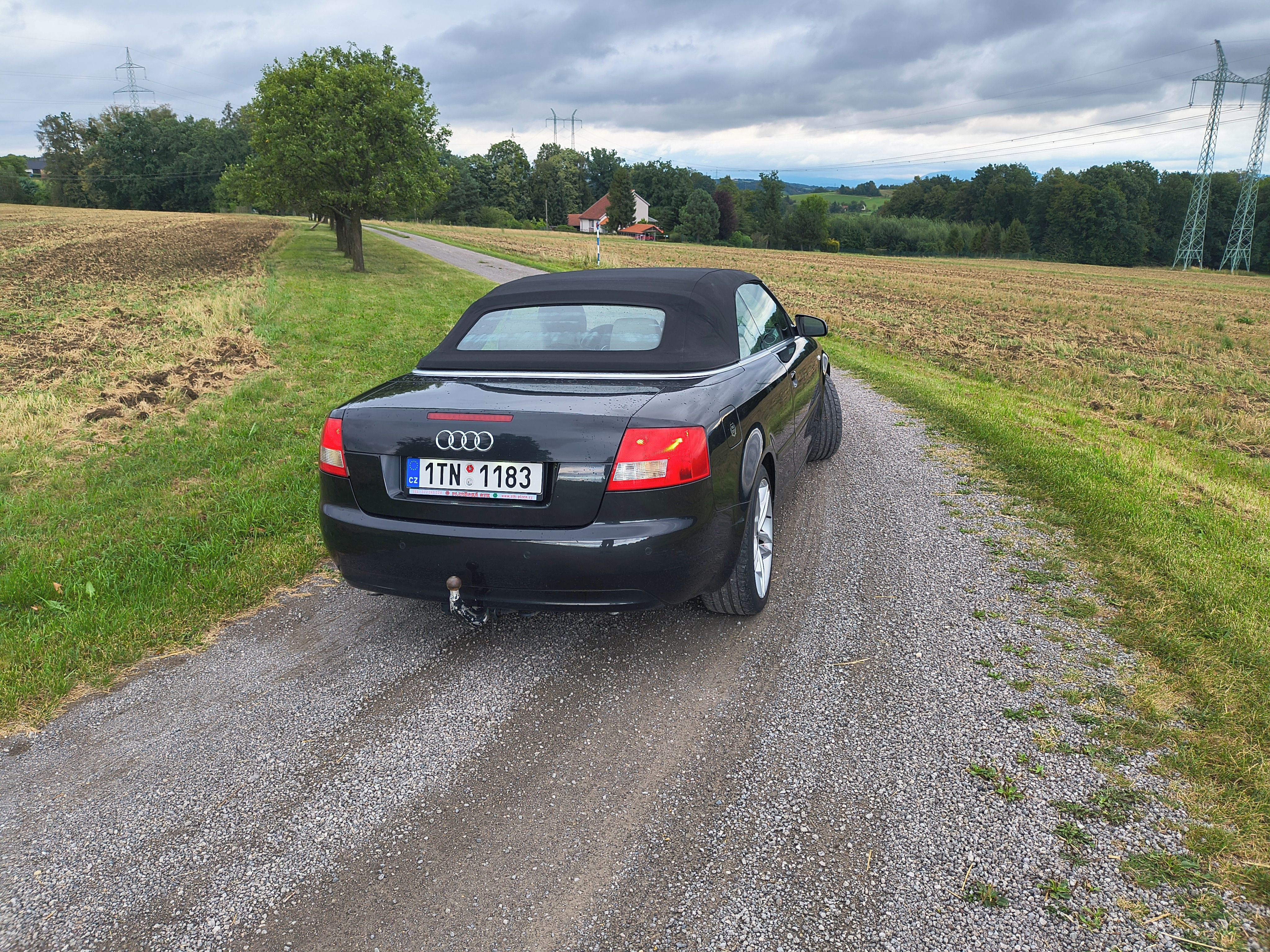 Audi A4, 2.5TDI multitronic Cabriolet - fotka 5