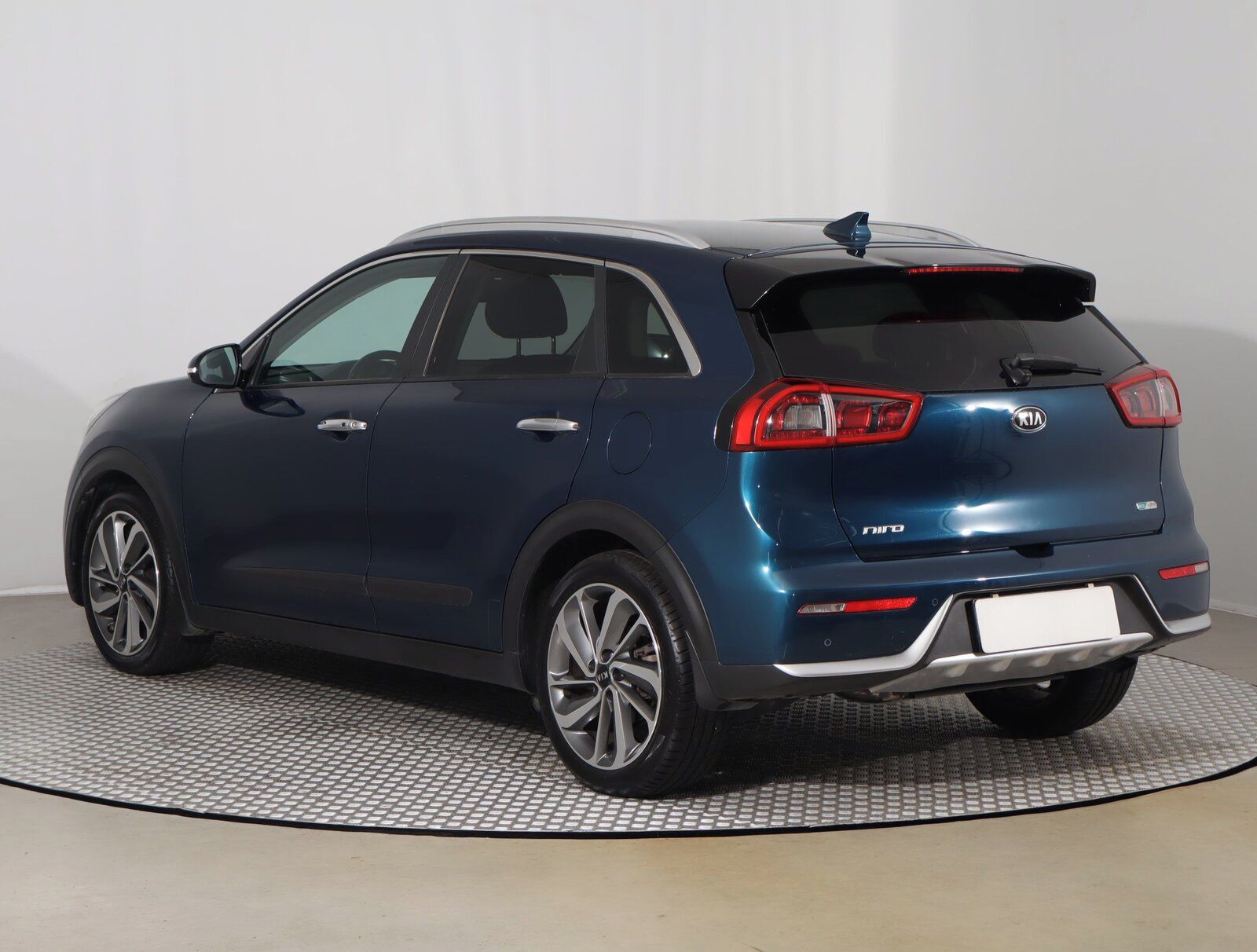 Kia Niro, Hybrid, Automat, Serv.kniha - fotka 4
