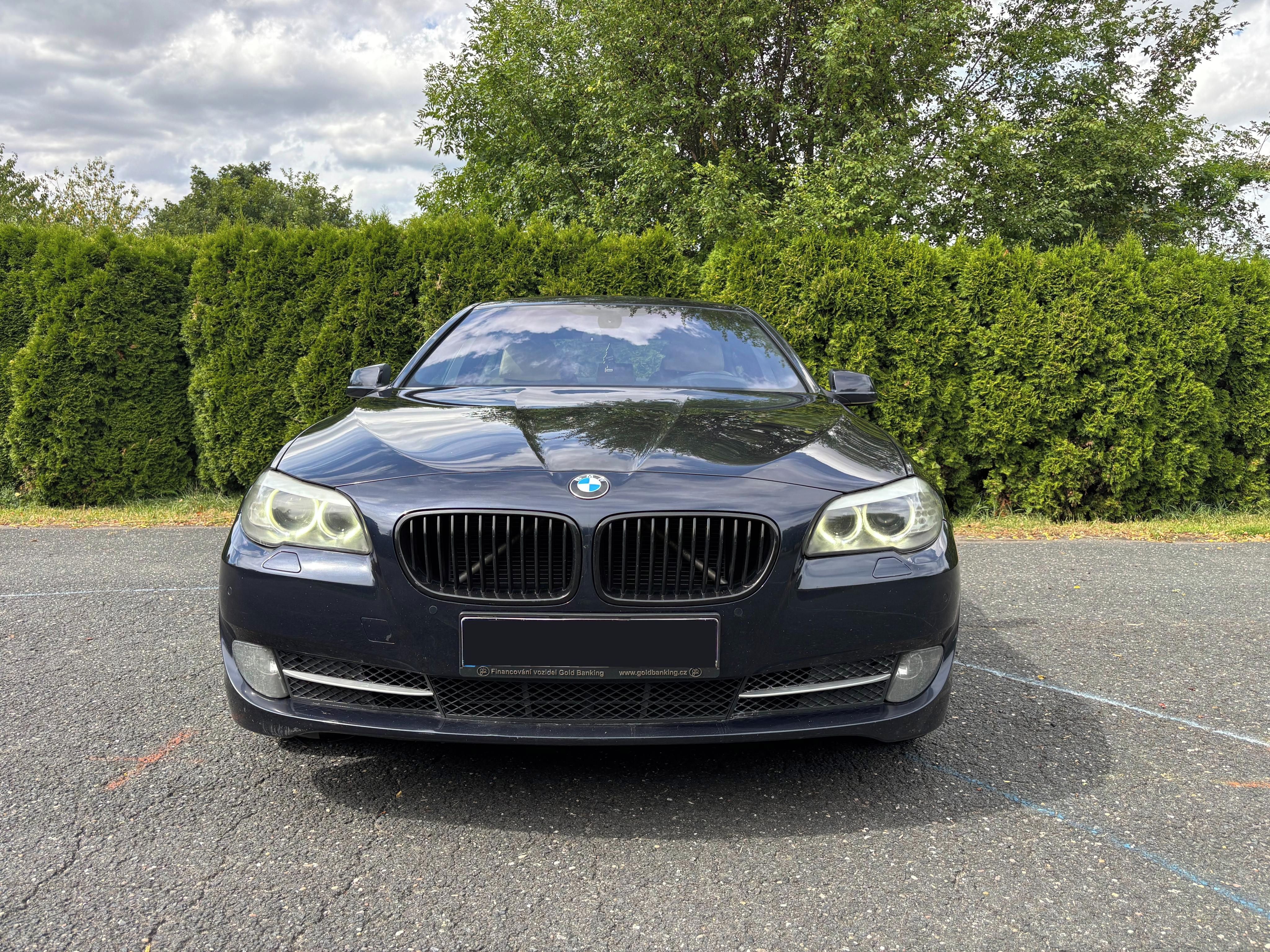 BMW Řada 5, 525d, Individual, Nový motor - fotka 2