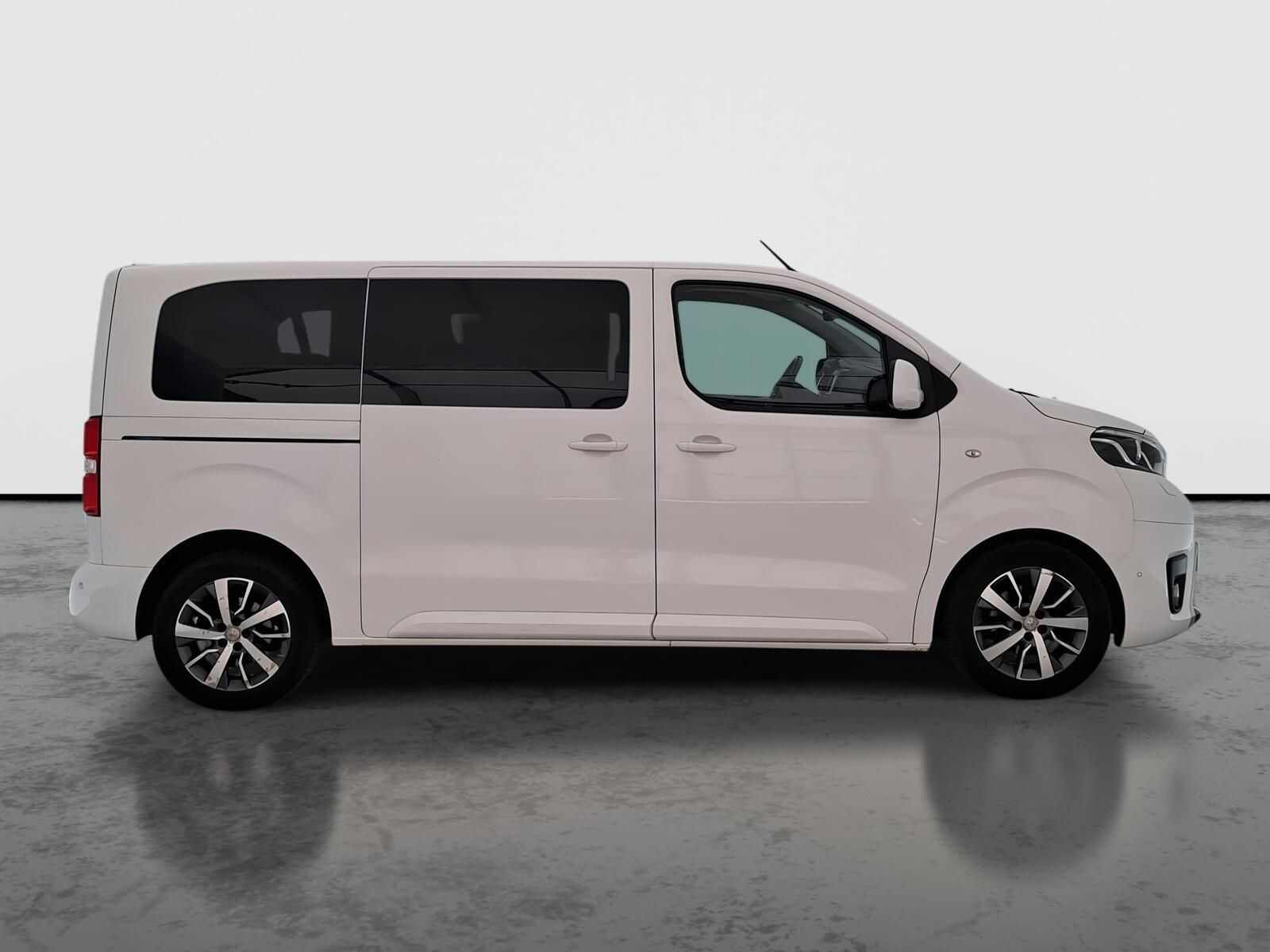 Toyota Proace Verso, 2.0 D-4D, Family, Klima, ČR - fotka 6