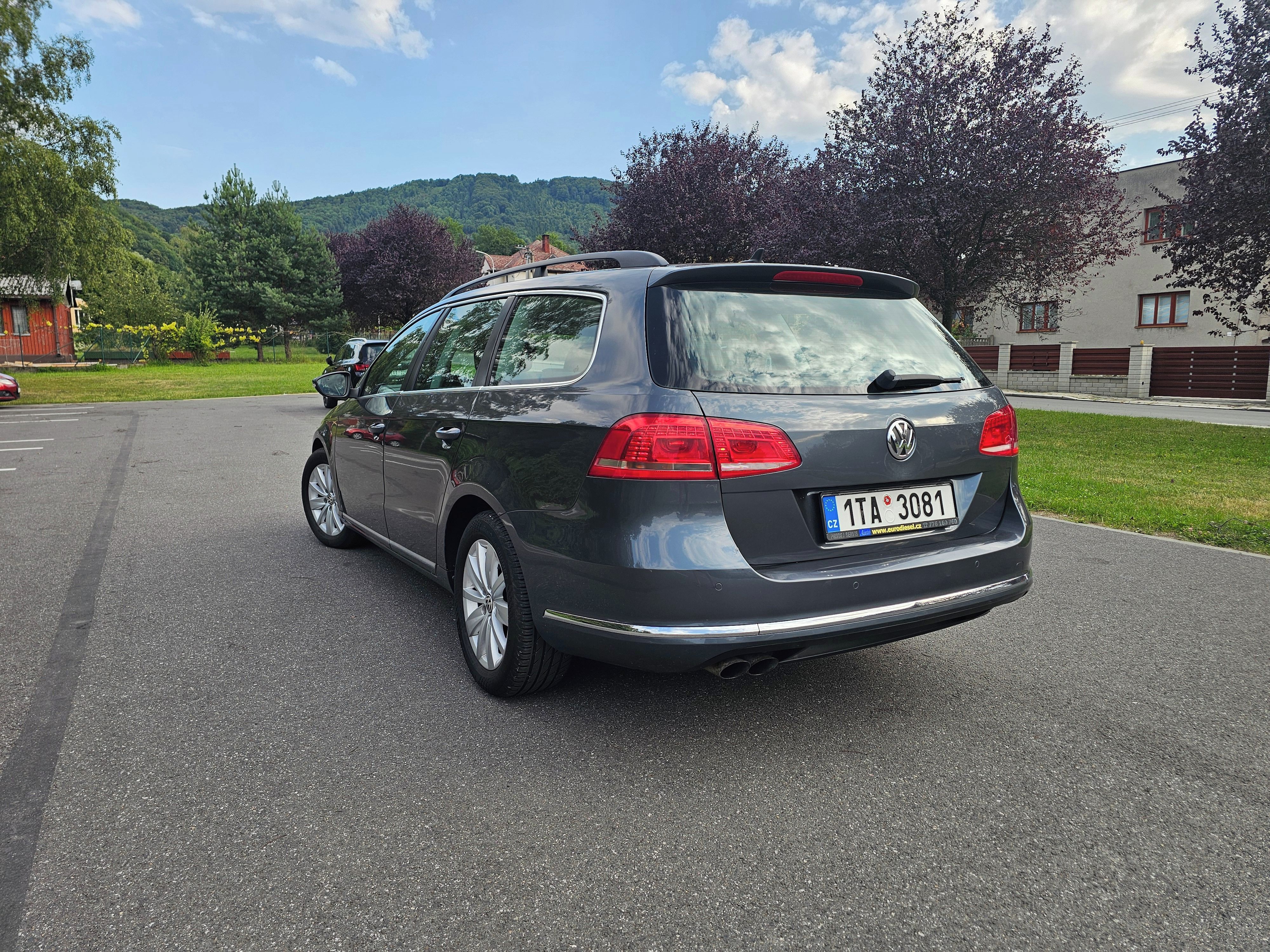 Volkswagen Passat, 2.0 TDI 103 kW DSG - fotka 5