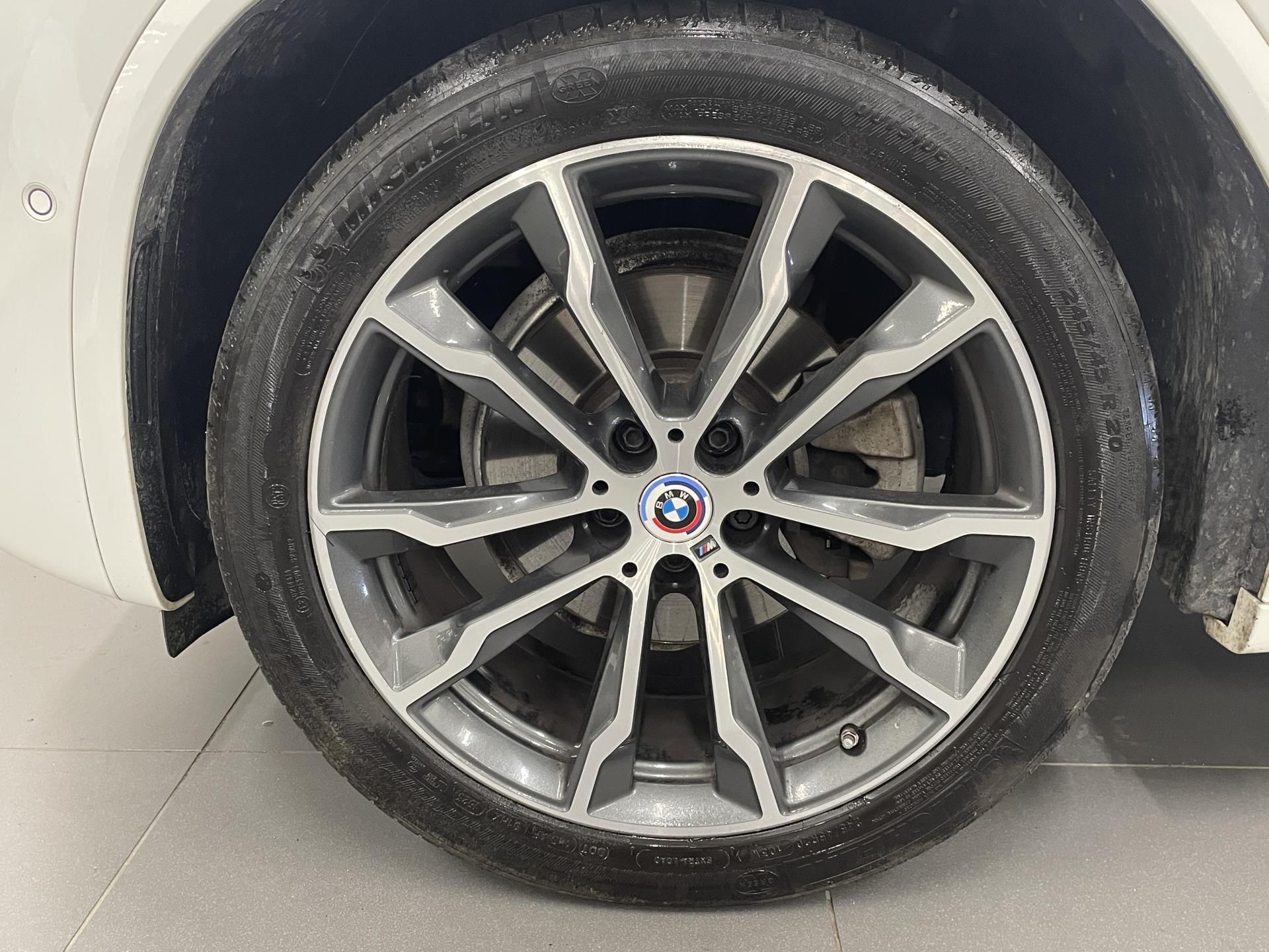 BMW X3, X3 20d xDrive, Mpaket - fotka 4