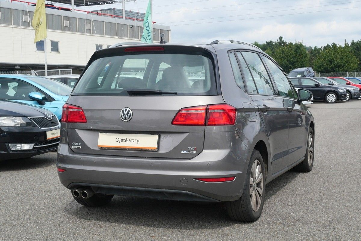 Volkswagen Golf Sportsvan, 1.4 TSI 92 kW Comfort Edition - fotka 2