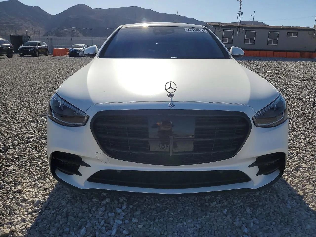 Mercedes-Benz Třídy S, Auto na cestě - fotka 5
