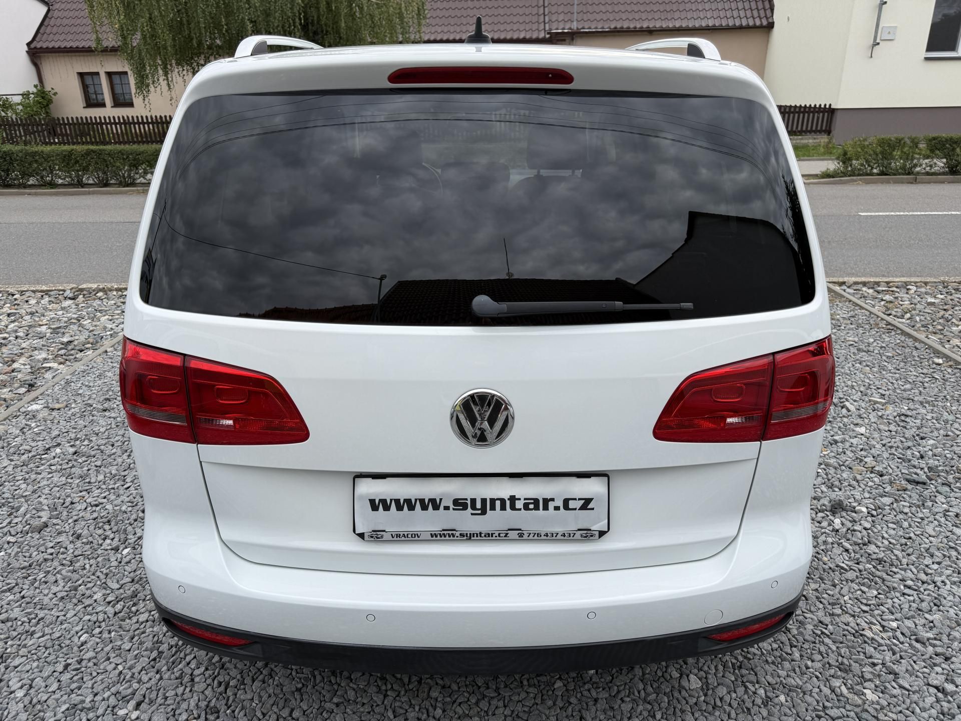 Volkswagen Touran, CROSS 1.4 TSI 7 MIST ALU. - fotka 4