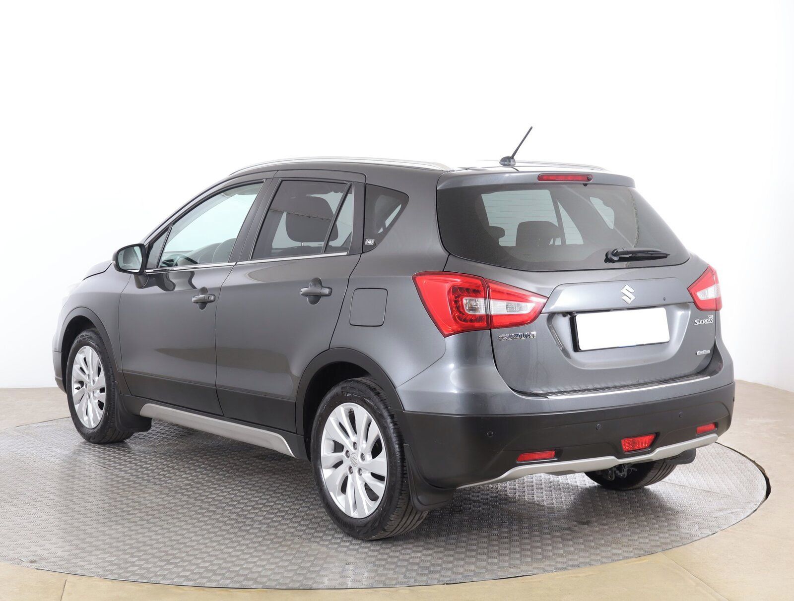 Suzuki SX4 S-Cross, 1.0 BoosterJet, 4X4 - fotka 4