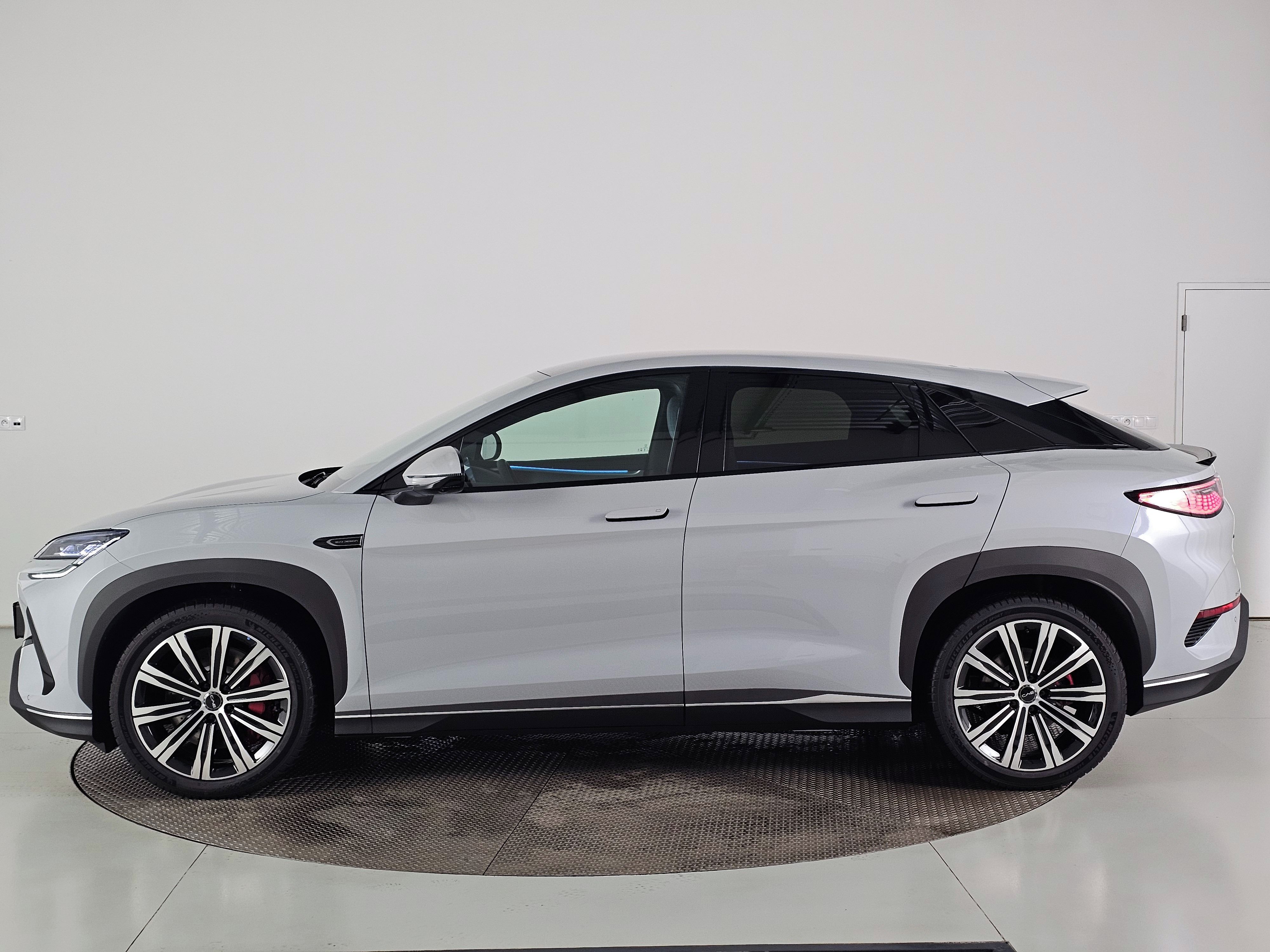 BYD Sealion 7, 530 k Excellence AWD - fotka 2