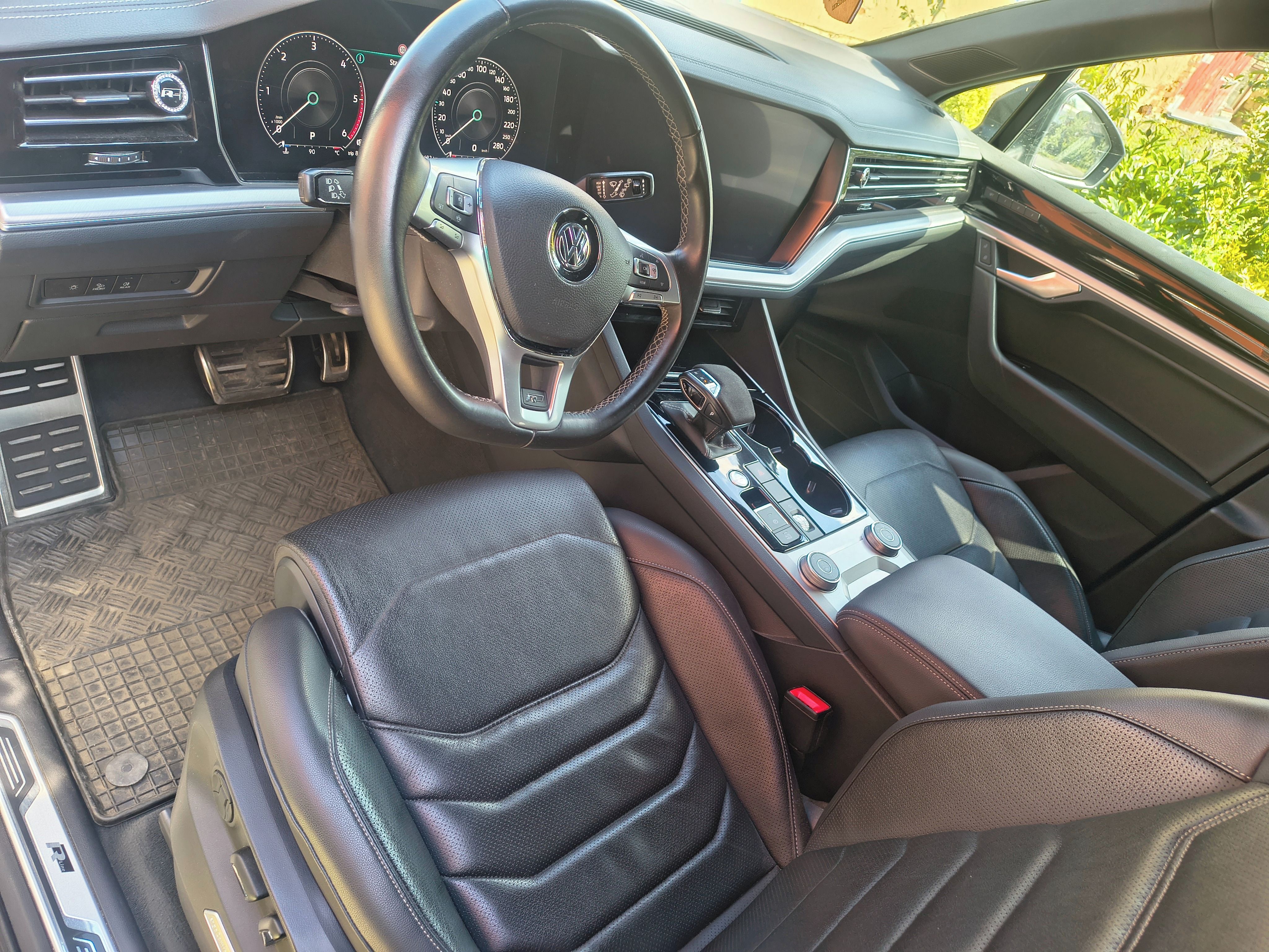 Volkswagen Touareg, R-Line - fotka 5