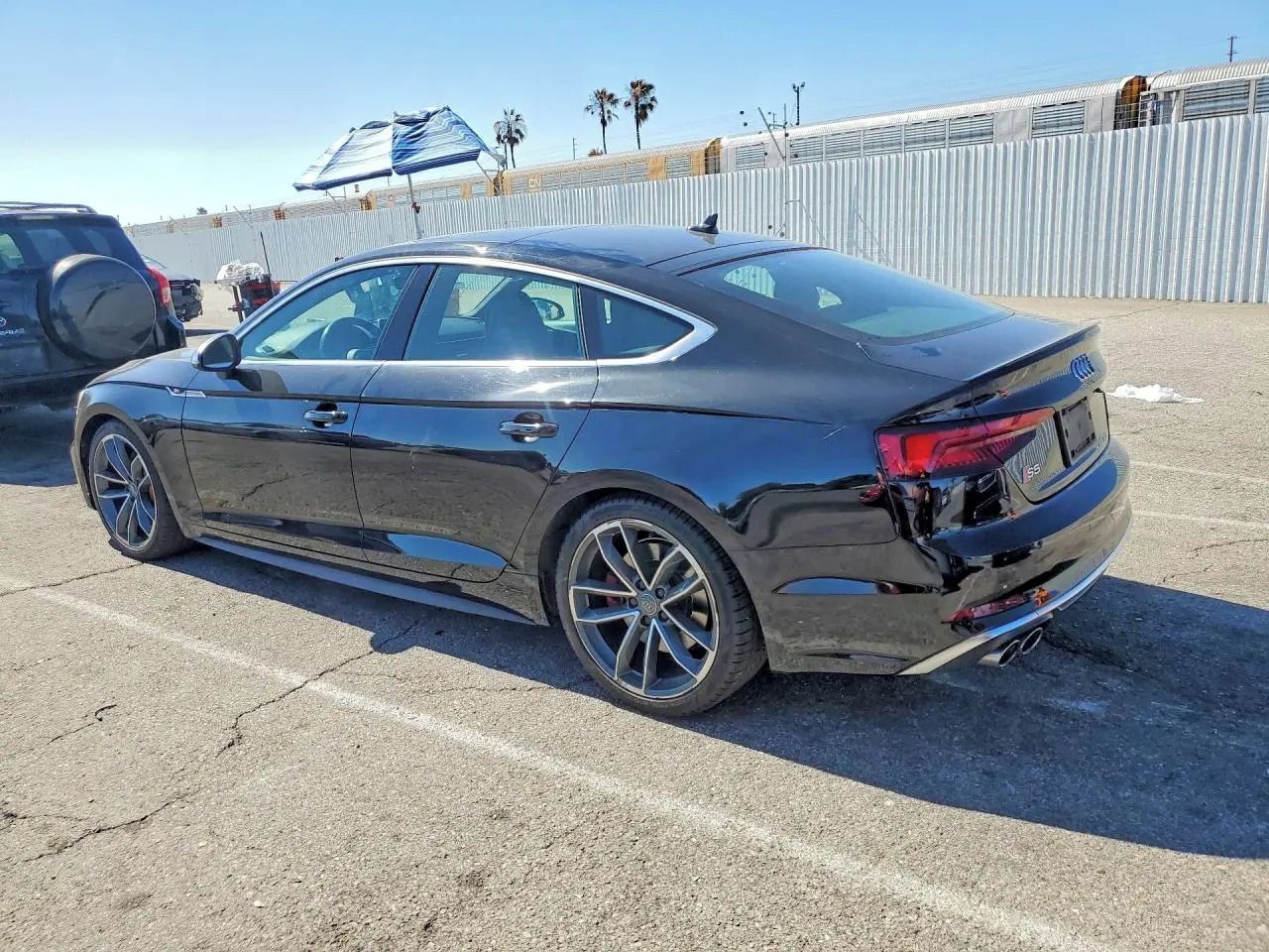Audi S5, Auto na cestě - fotka 2