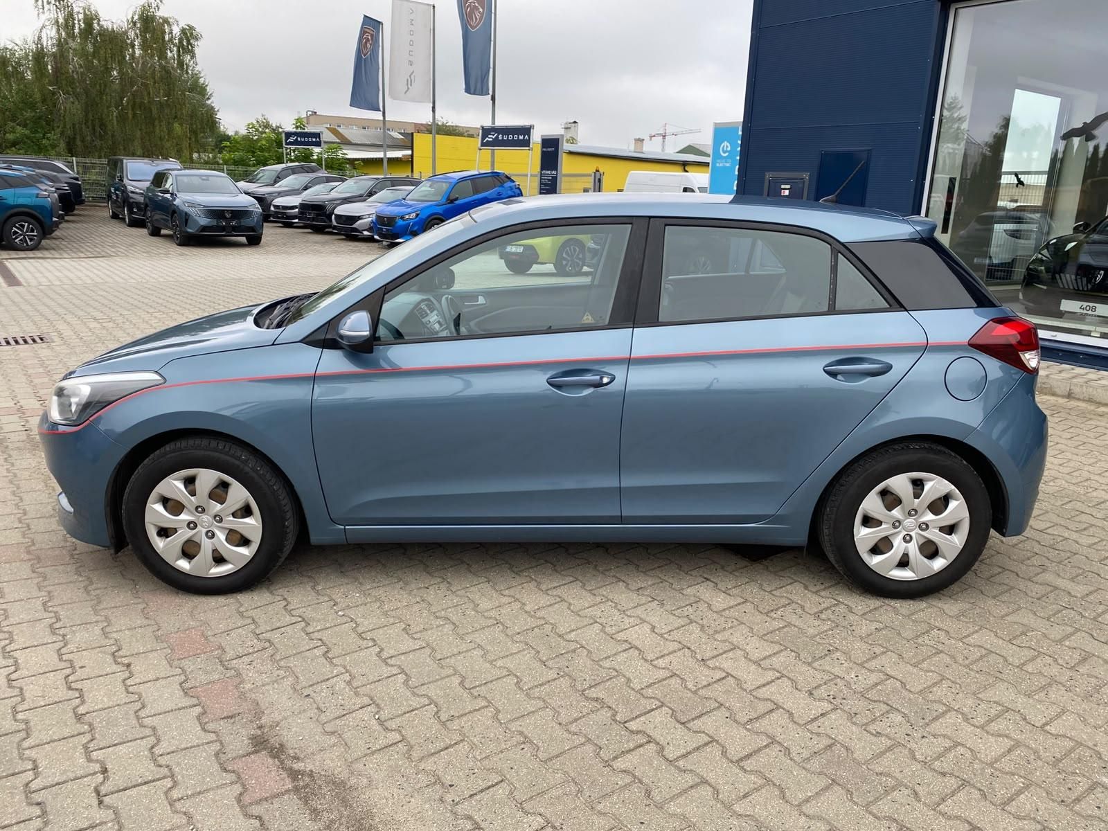 Hyundai i20, 1.2i 55kW - fotka 4