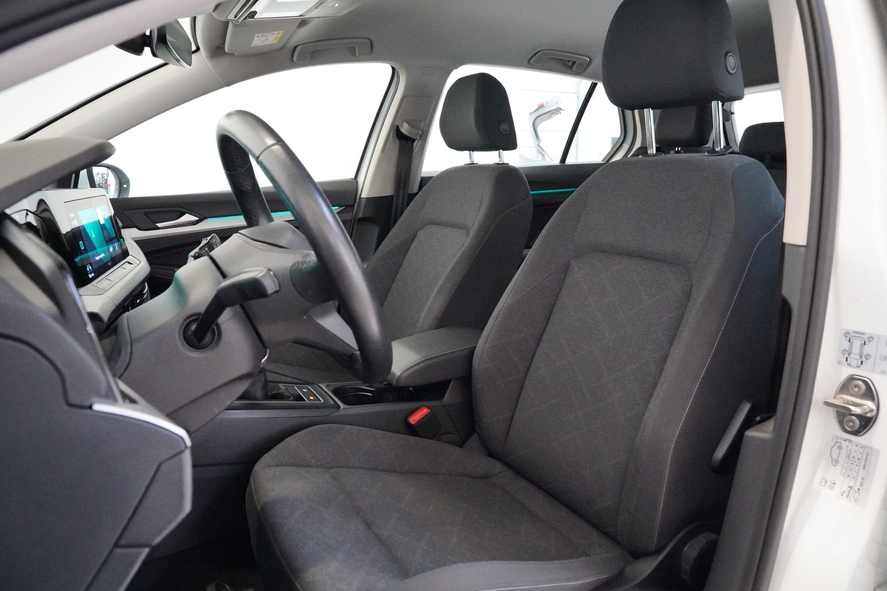 Volkswagen Golf, 1.0 TSI 81 kW Life - fotka 6