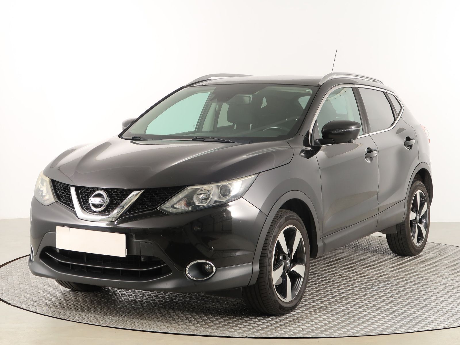 Nissan Qashqai, 1.5 dCi, Serv.kniha - fotka 3