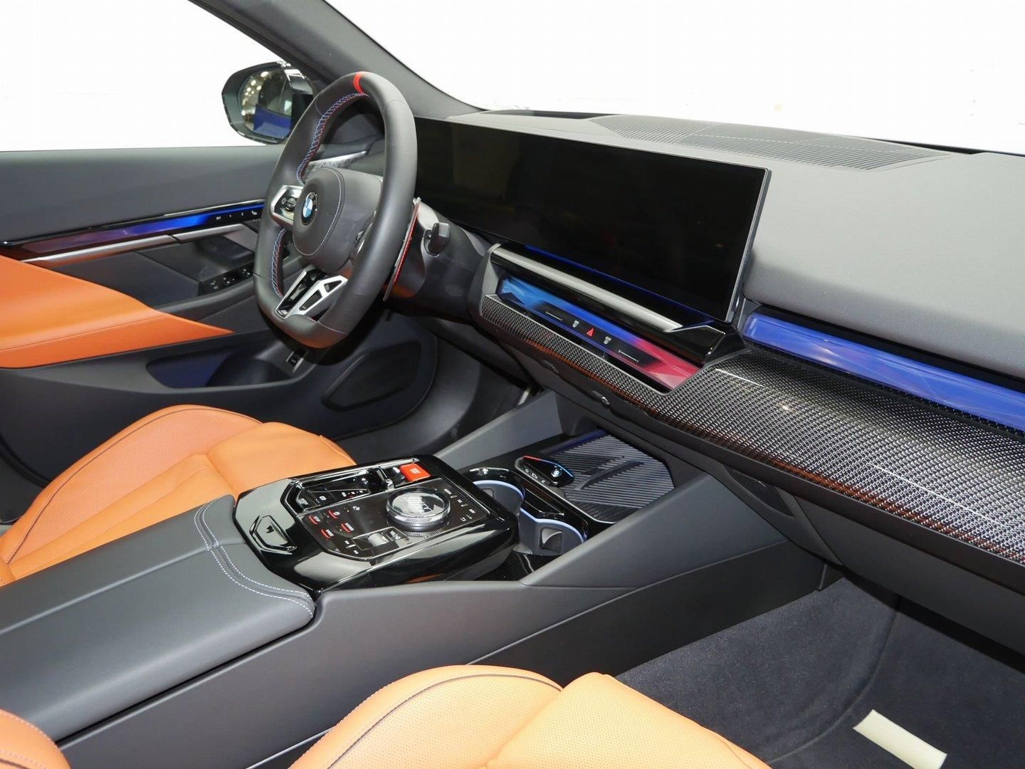 BMW M5, M5 Competition xDrive - fotka 5