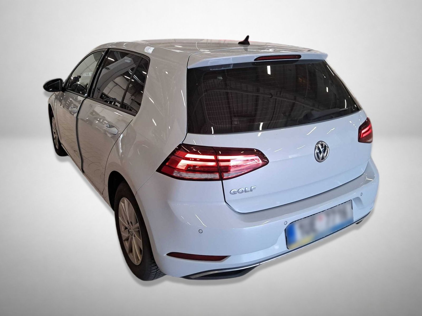 Volkswagen Golf, 1.0 TSI, Automatická klima - fotka 2