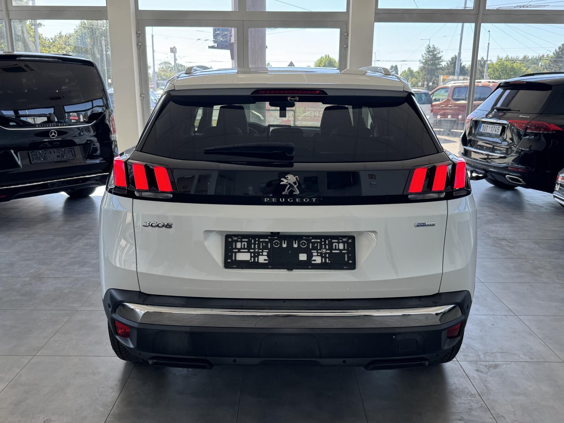 Peugeot 3008, 1,2I STT ALLURE NAVI KAMERA - fotka 6