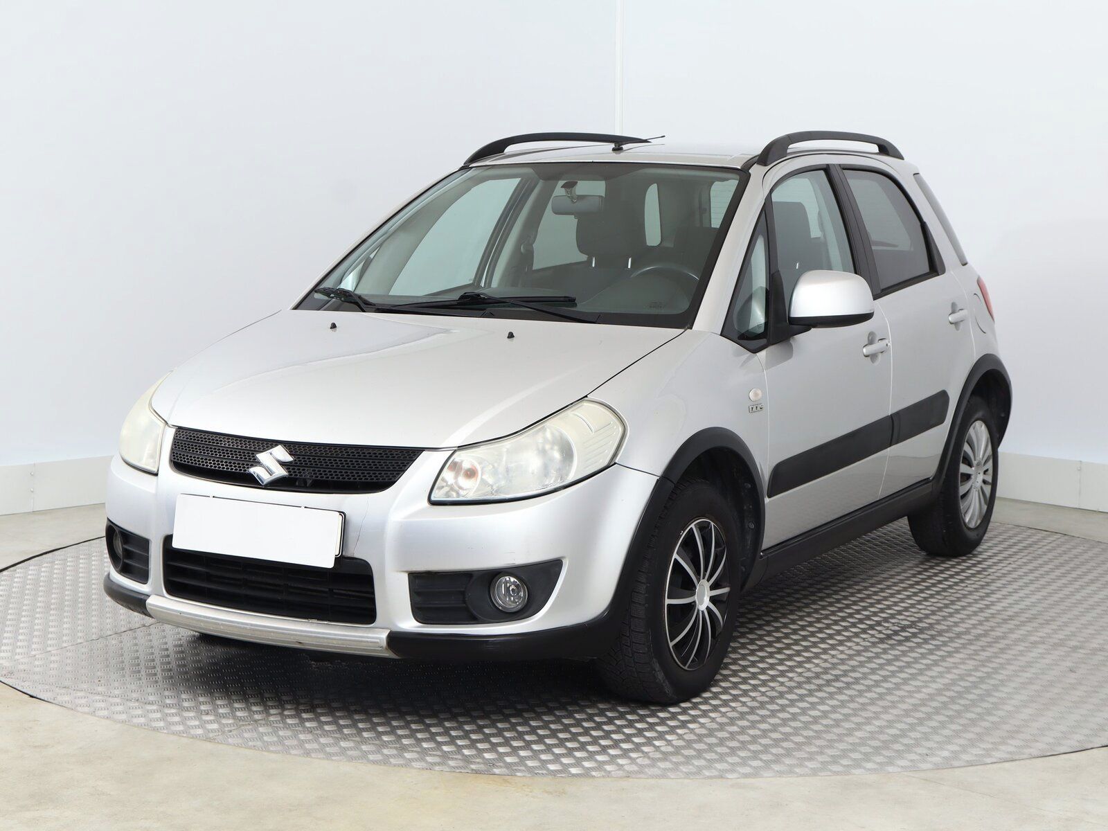 Suzuki SX4, 1.9 DDiS, po STK, Tažné - fotka 2