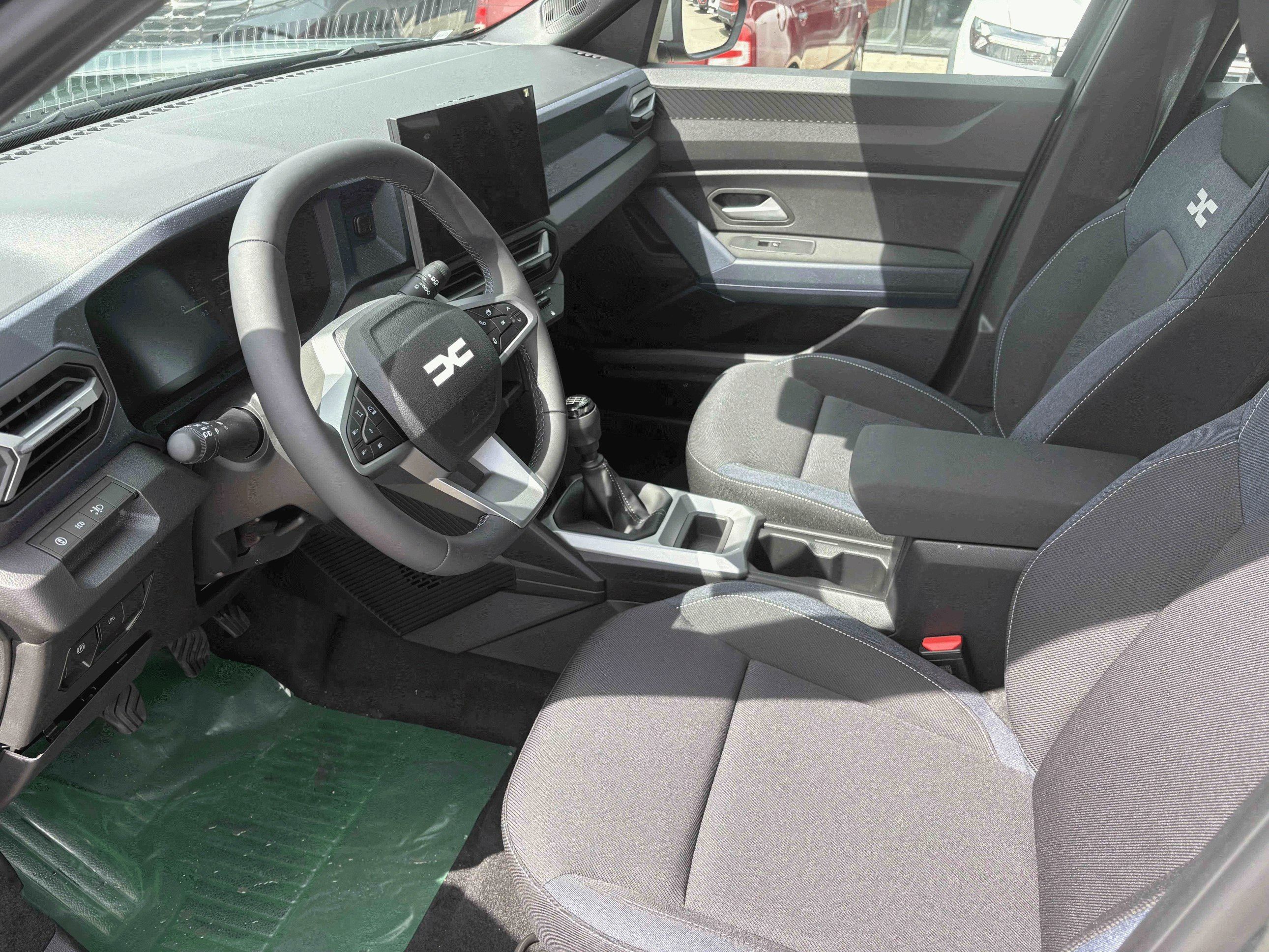 Dacia Bigster, Expression mild hybrid-G 140 P - fotka 5