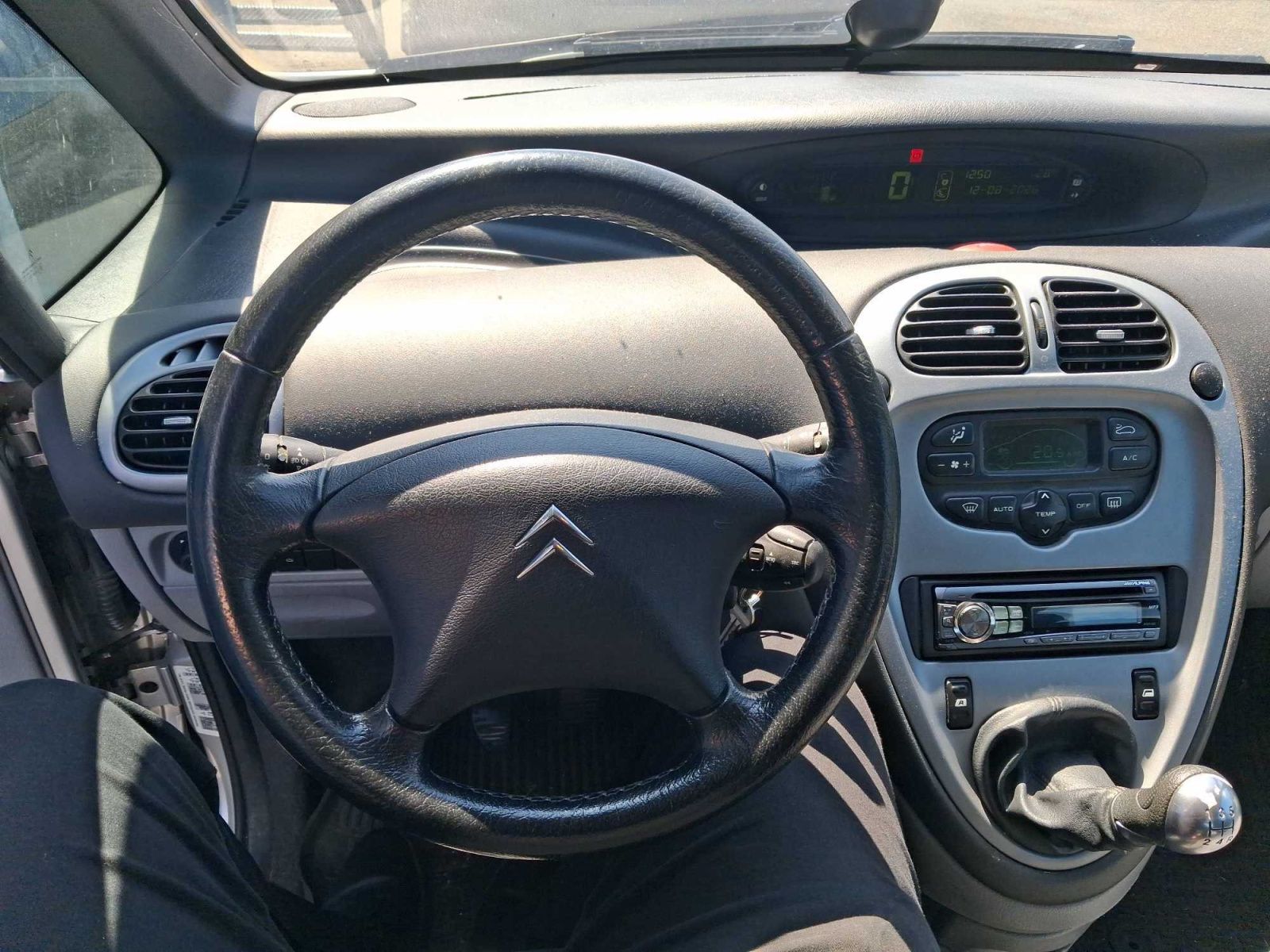 Citroën Xsara Picasso, 1.6 16V, po STK, Klima - fotka 3