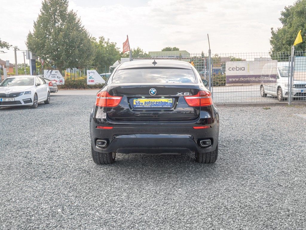 BMW X6, ČR 3.0D 225KW – PĚKNÁ - fotka 6
