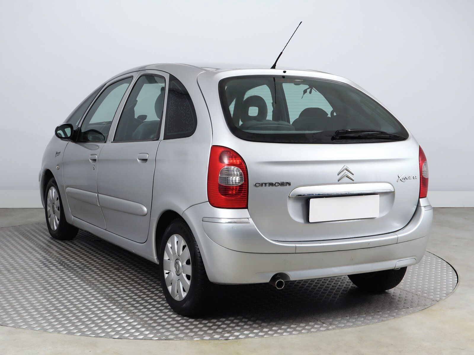 Citroën Xsara Picasso, 1.6 16V, po STK, Klima - fotka 4
