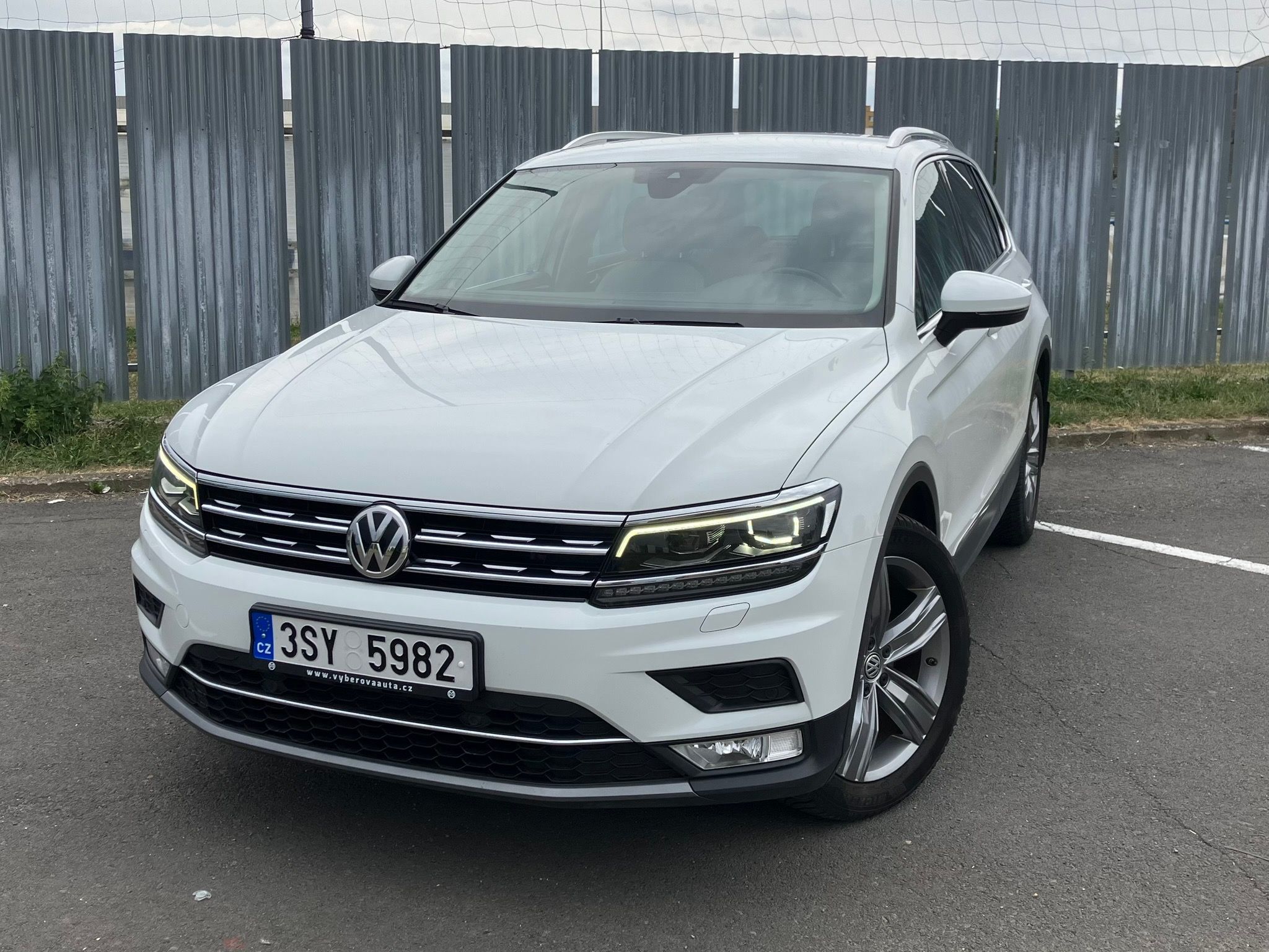 Volkswagen Tiguan, 2.0 TDI 6M, Highline, kůže, ČR