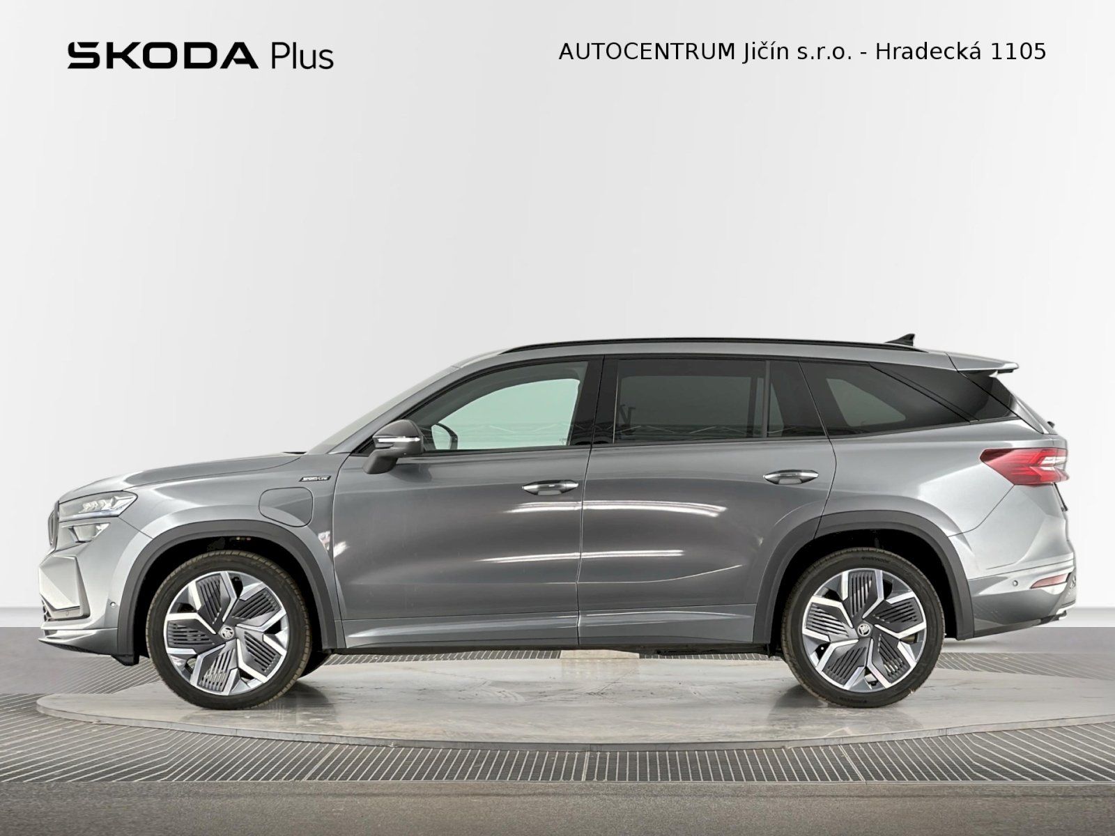 Škoda Kodiaq, iV DSG 1.5TSI 150kW SportLine - fotka 3