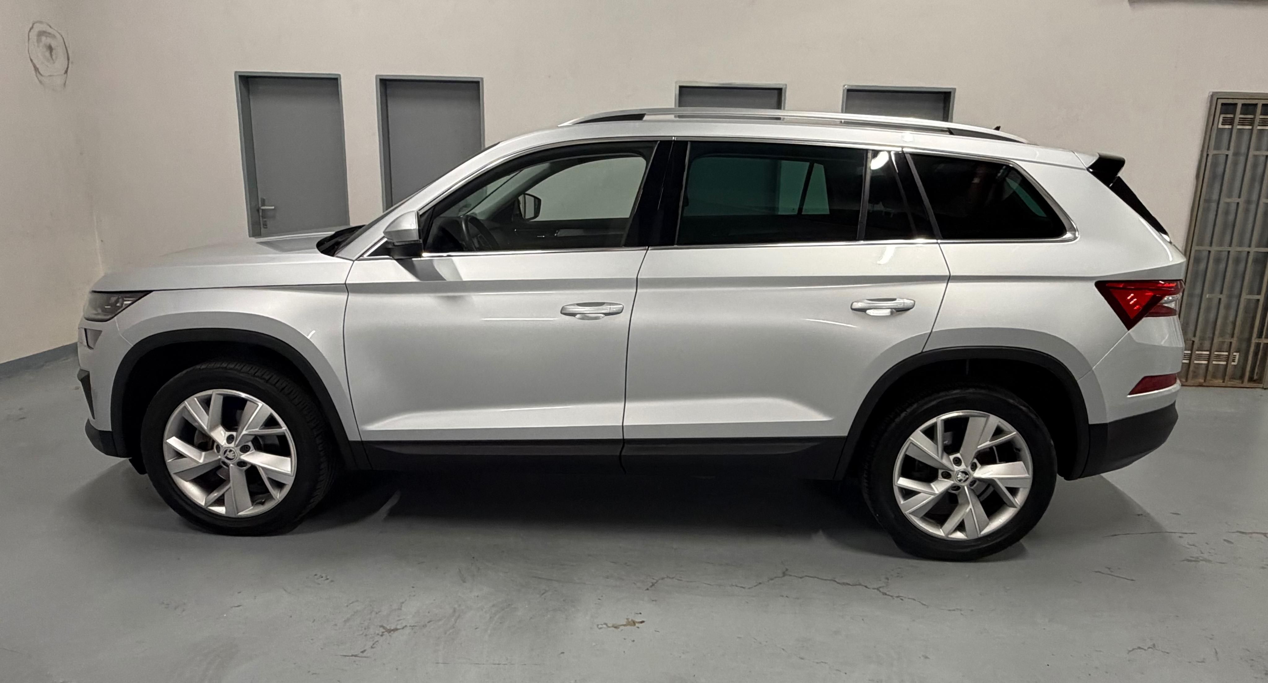 Škoda Kodiaq, Style 2,0 TDi DSG 4x4 *TAŽNÉ* - fotka 2